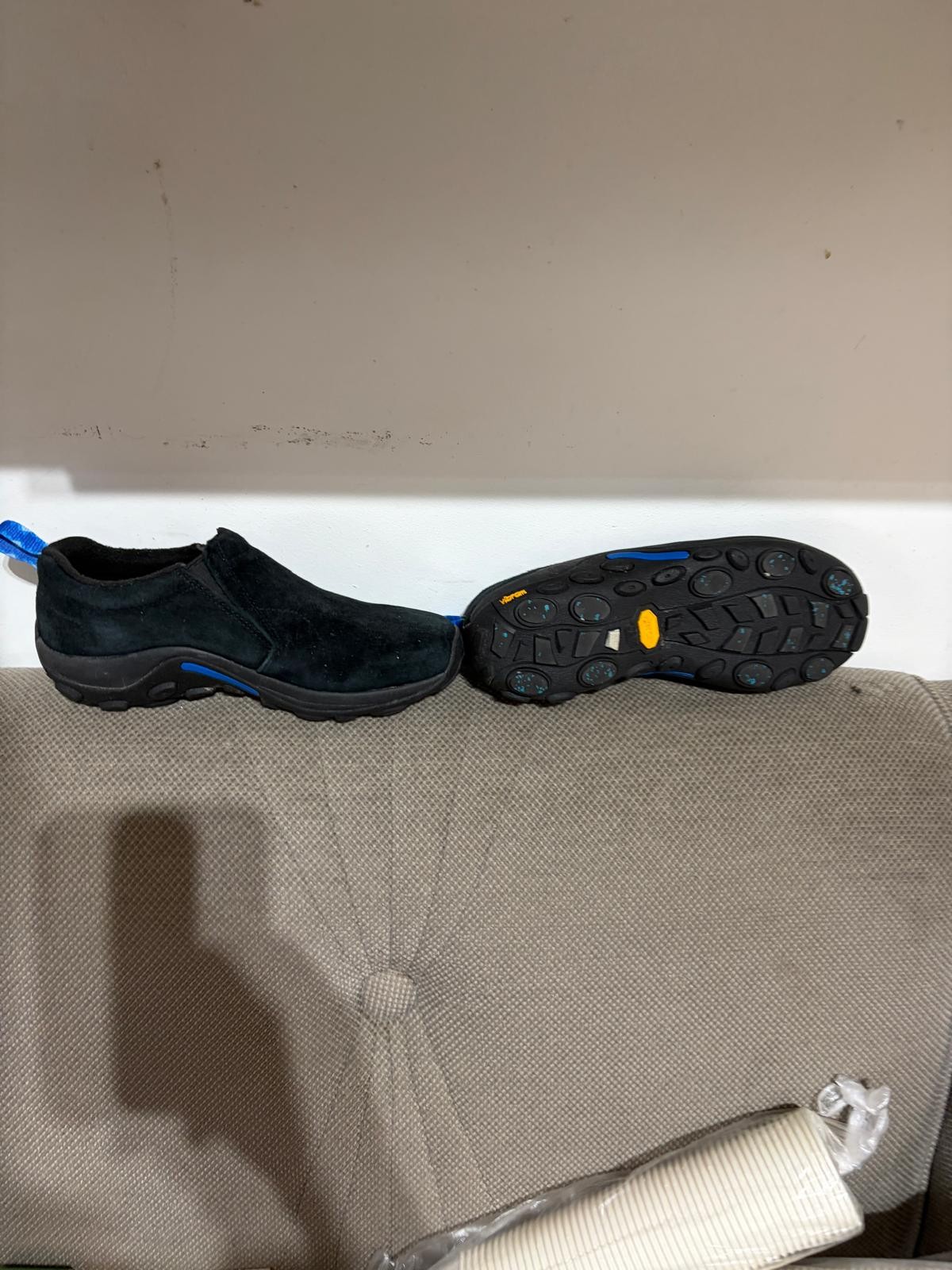Merrell Jungle Moc Ice Slip On Shoes Size 9.5 Vibram Soles Arctic Grip Woman