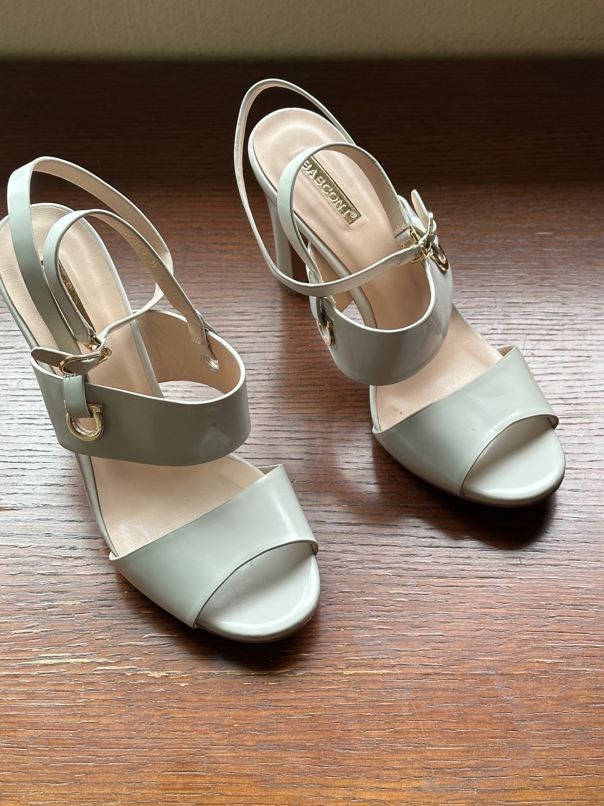 BASCONI Womens Shoes High Heels Size EU 37 Beige