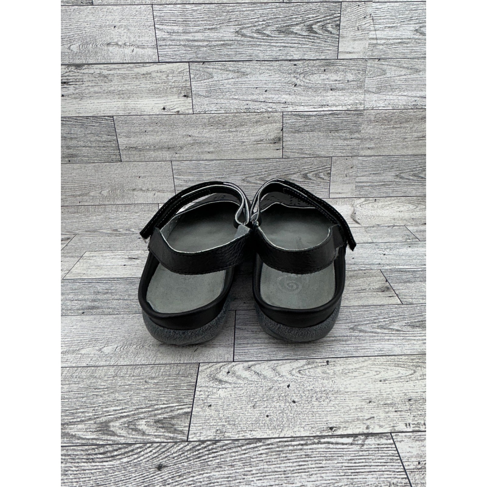 Naot Black Leather Laser Cut Mary Jane Slingback Flats EU 38 276500