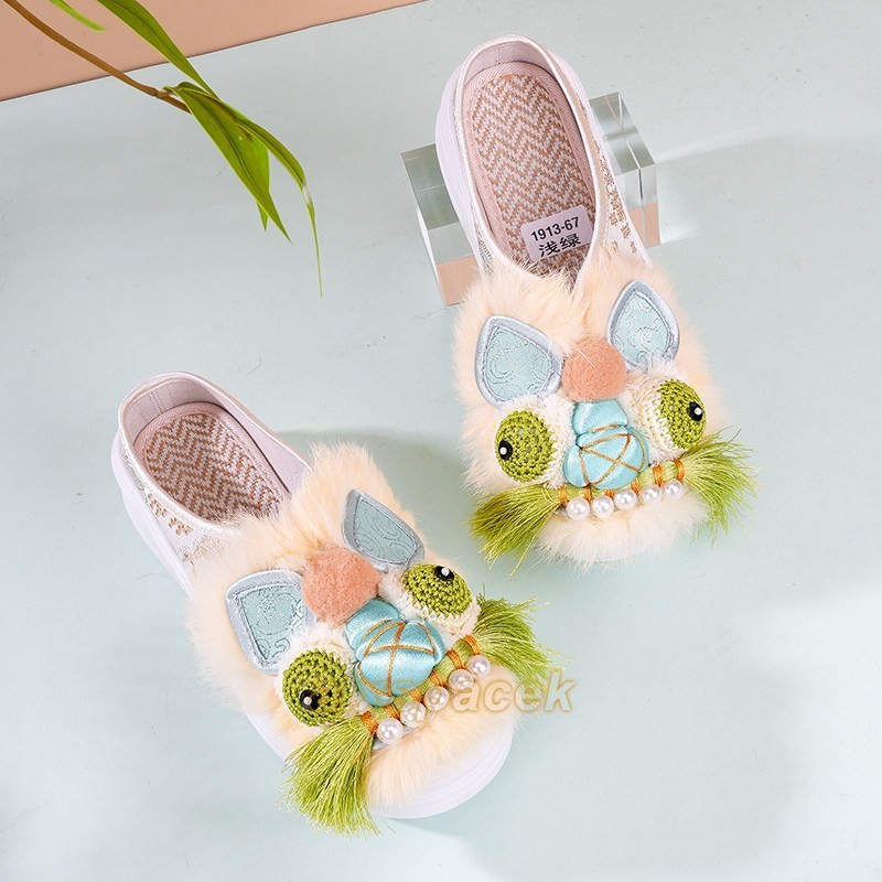 Chinese Handmade Embroidered Slippers Women Platform Mules Flats Cloth Shoes