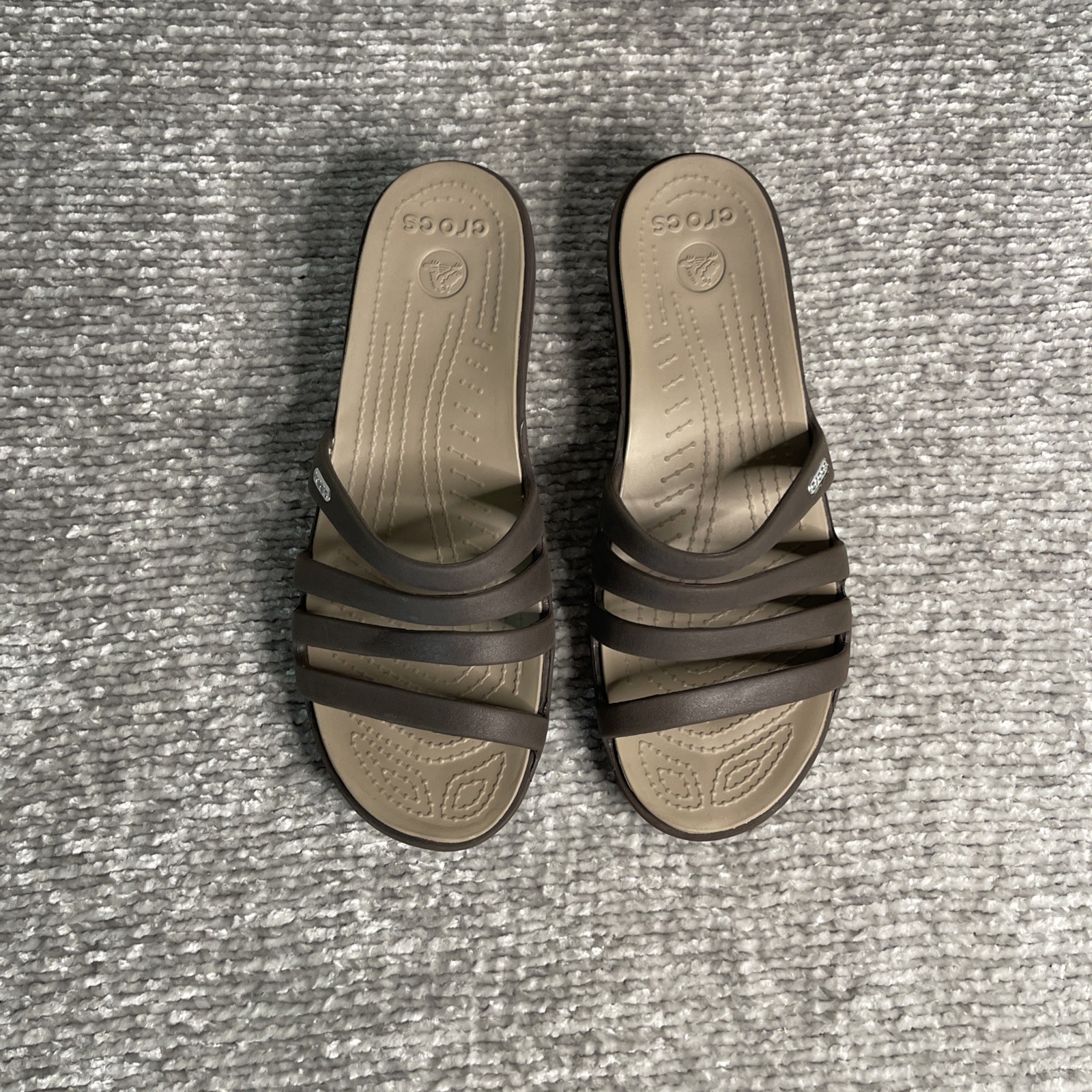 CROCS SANDLES WOMEN RHONDA WEDGE BROWN SZ 10 W SLIP ON