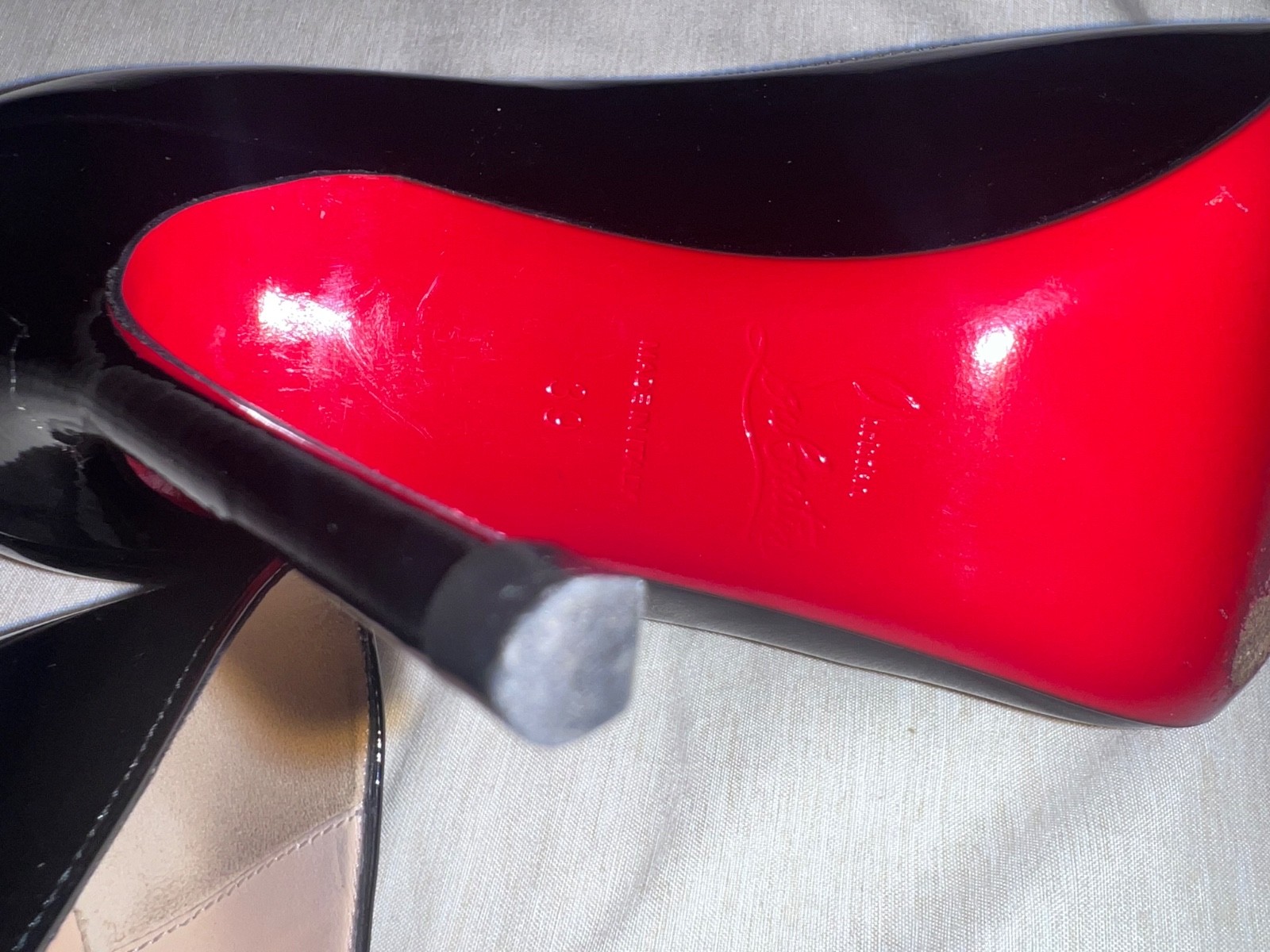 christian louboutin womens red bottom heels 39