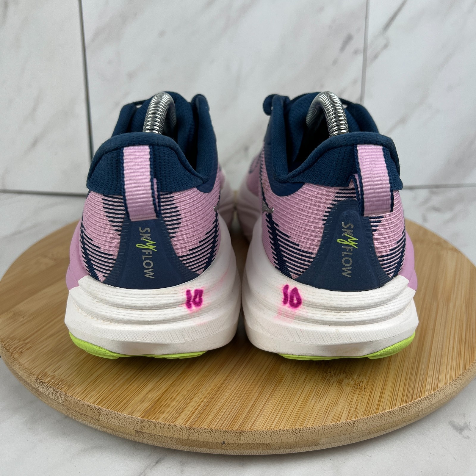 Hoka One Skyflow Womes Size 10 B Midnight Twilight Pink Running Shoe 1155113 MTW
