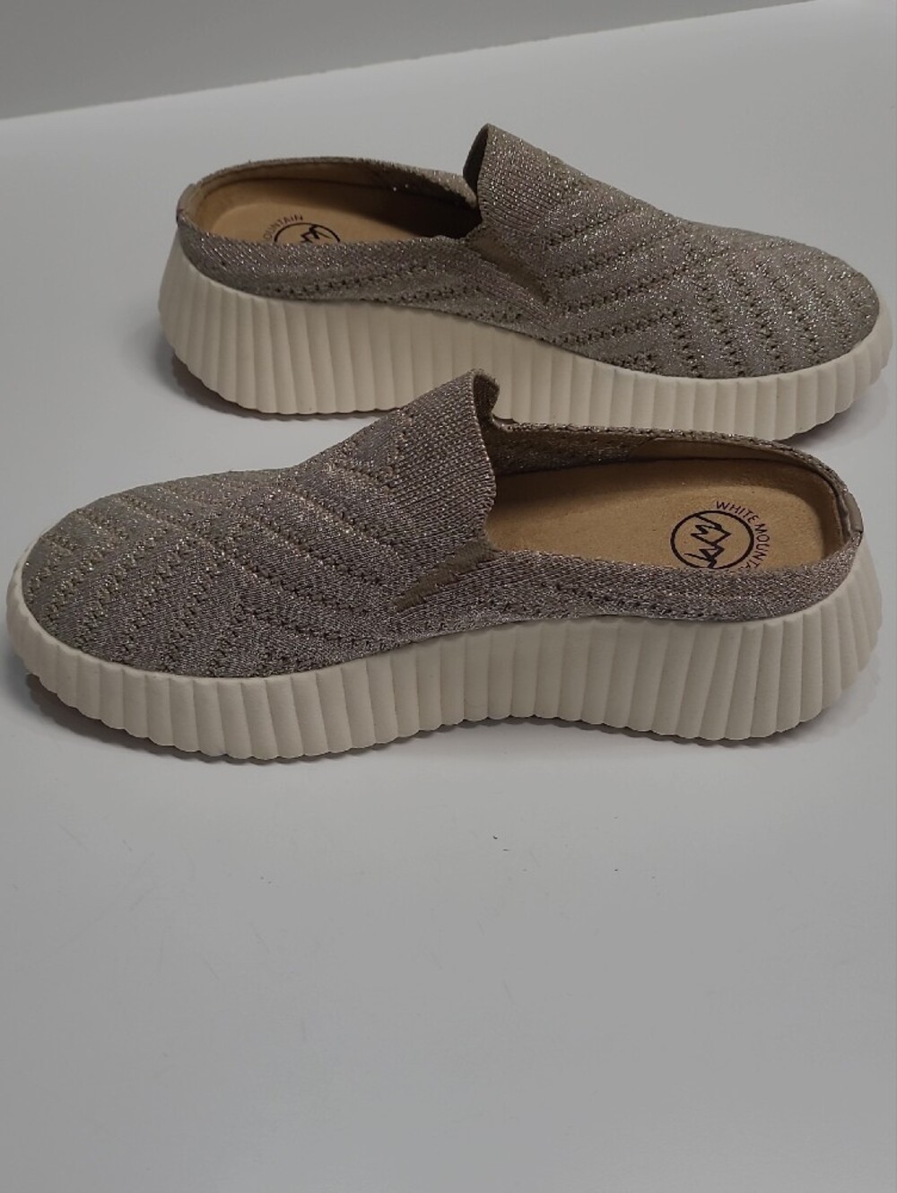 White Mountain Dystant Sparkle Knit Slip-On Platform Sneakers -Size 8