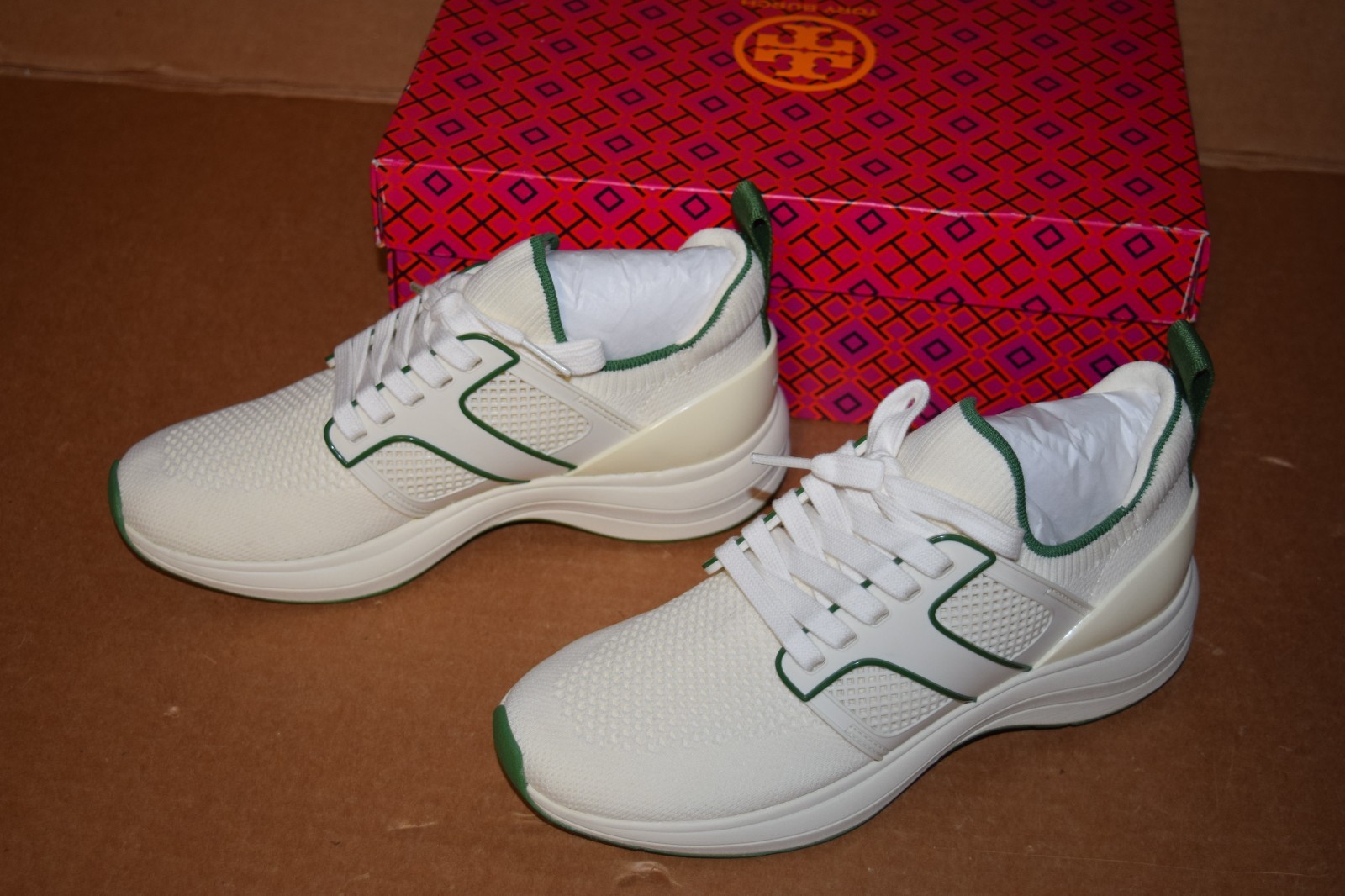 TORY BURCH T SOCK RUNNER IVORY/GREEN WOMEN SNEAKERS 5.5, 7, 11