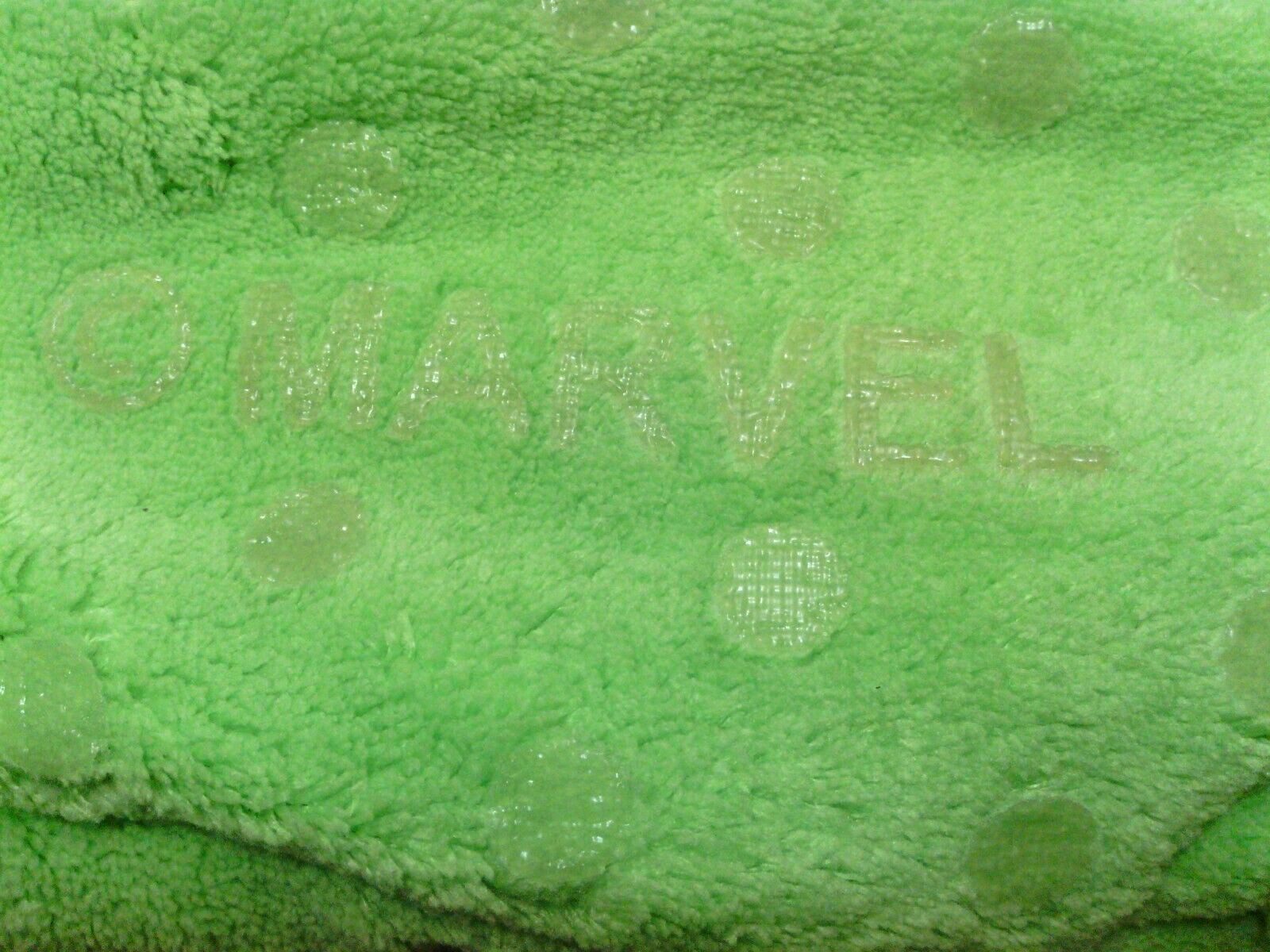 NWT Womens Marvel Incredible HULK Slipper Socks – Size 9-11 Fits Shoe Size 4-10.