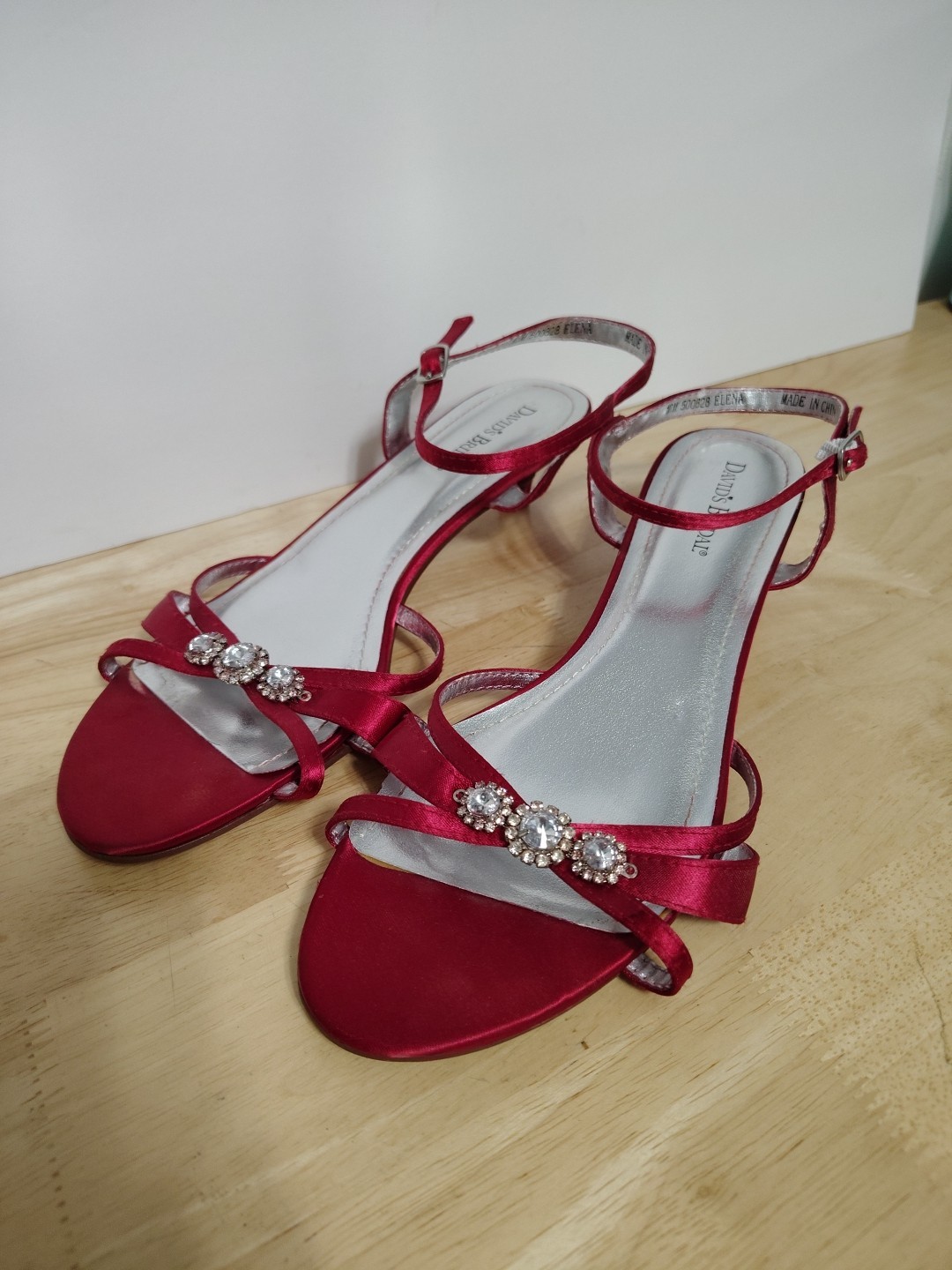 Davids Bridal Elena Wedding Low Heels Red Jeweled Ankle Strap SIZE 10 New No Box
