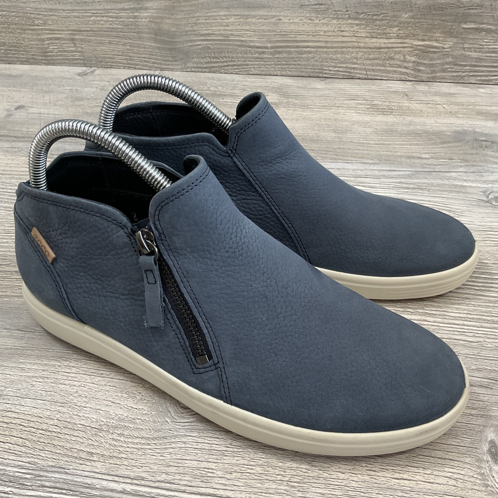 ECCO Soft 7 Low Bootie Side Zip Marine Blue Sneaker Women’s EU 39 / US 8-8.5