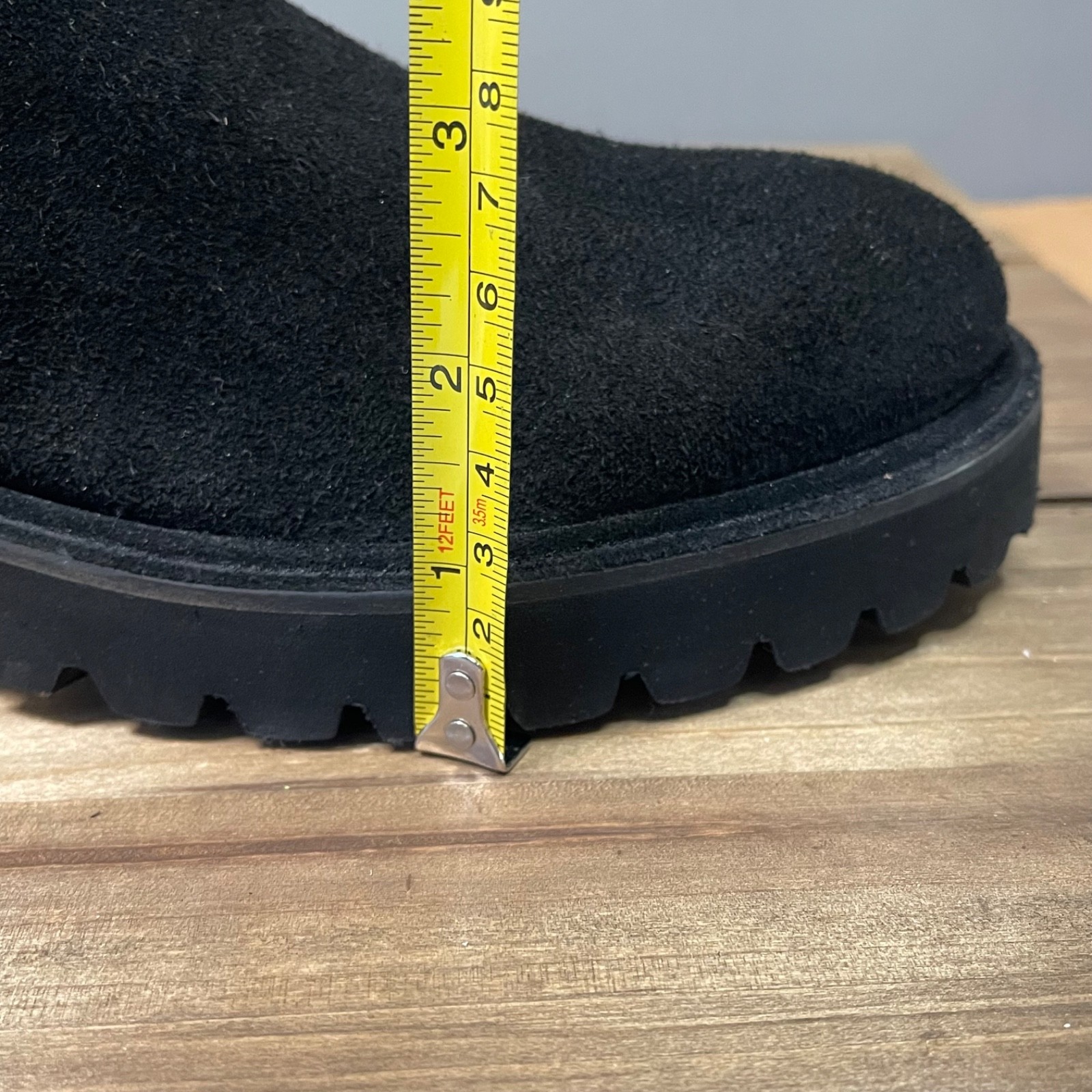 Seychelles Women’s Cashew Water Resistant Ankle Boots Size 7.5 Black Suede Lug