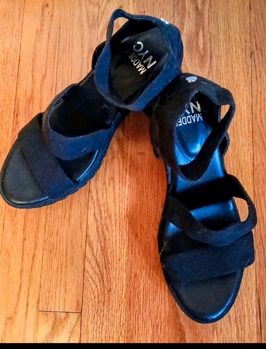 Madden NYC Women’s Black Strappy Platform Ankle Strap Slip-On Sandals 9.5
