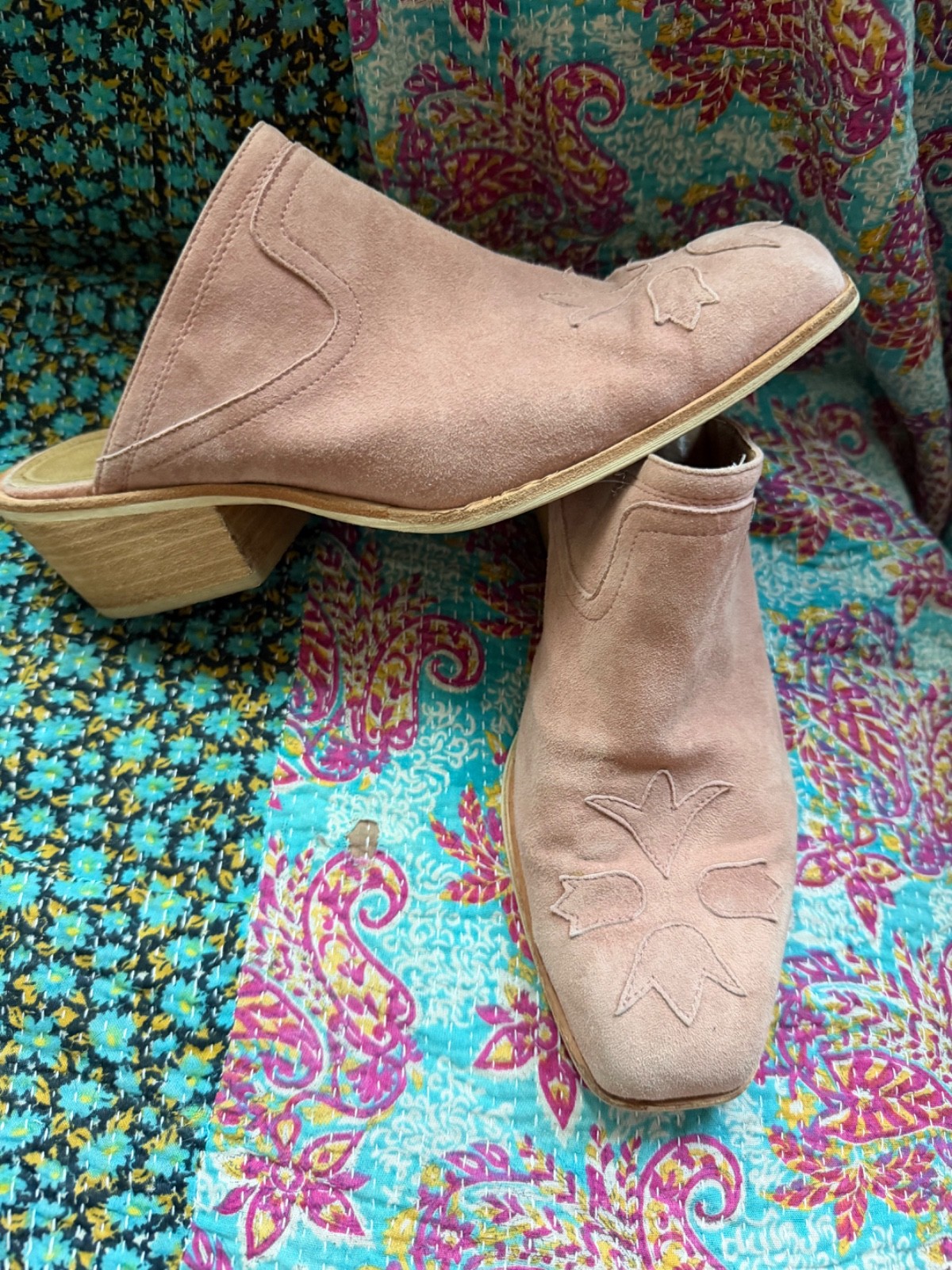 Anthropologie Silent D Women 41 Dusty Pink Lindsays Suede Mules Boho Heels