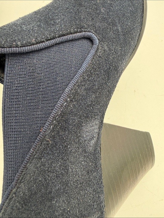Nurture by Lamaze Navy Suede Block Heel Slip-On Booties women 8.5 M office retro