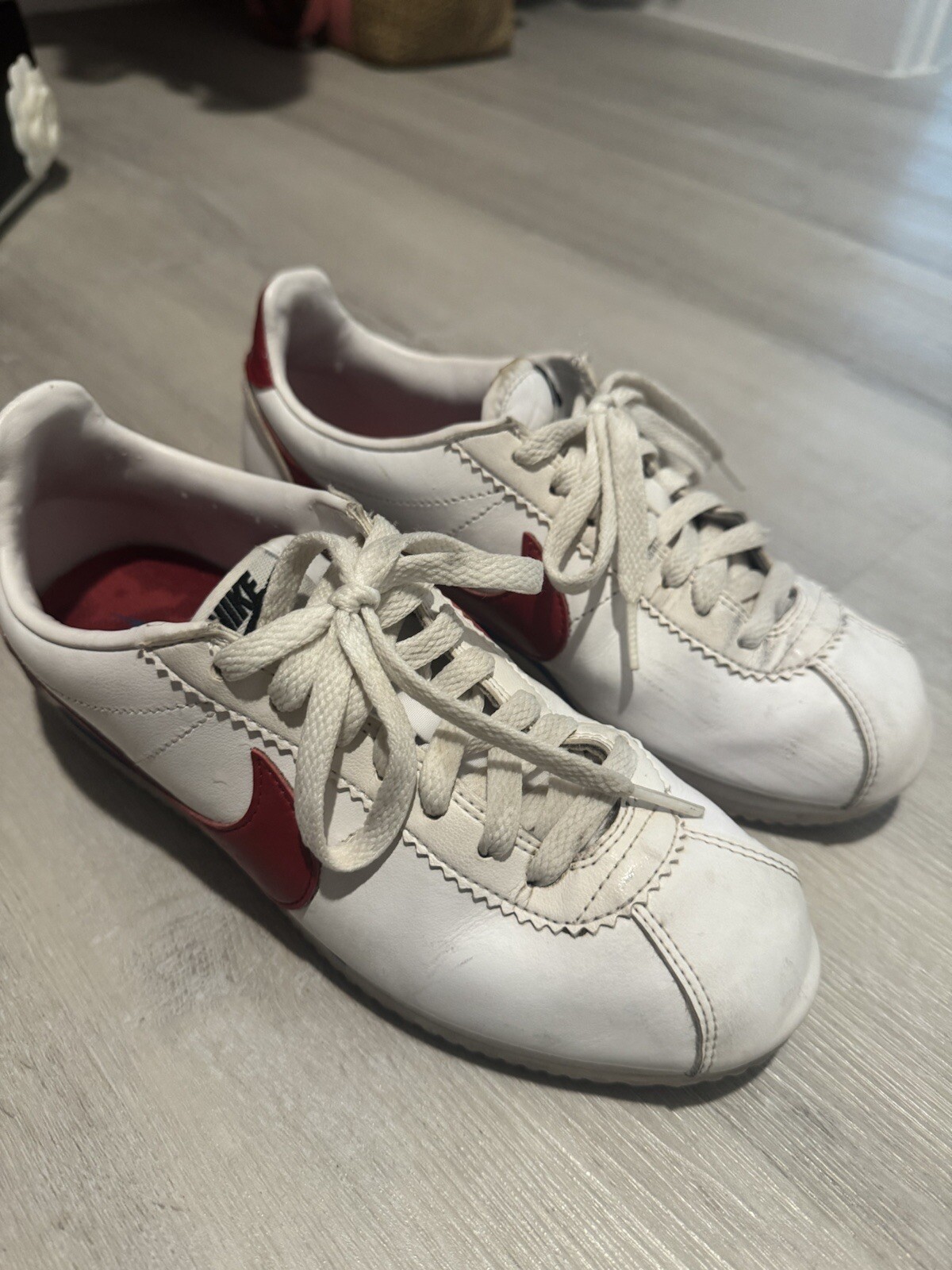 Size 7 – Nike Classic Cortez Leather White Red W