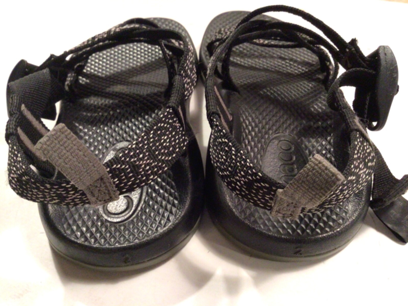 Chaco Strappy Sandals Black 2 Beach Walking Kayak Activewear Casual EUC