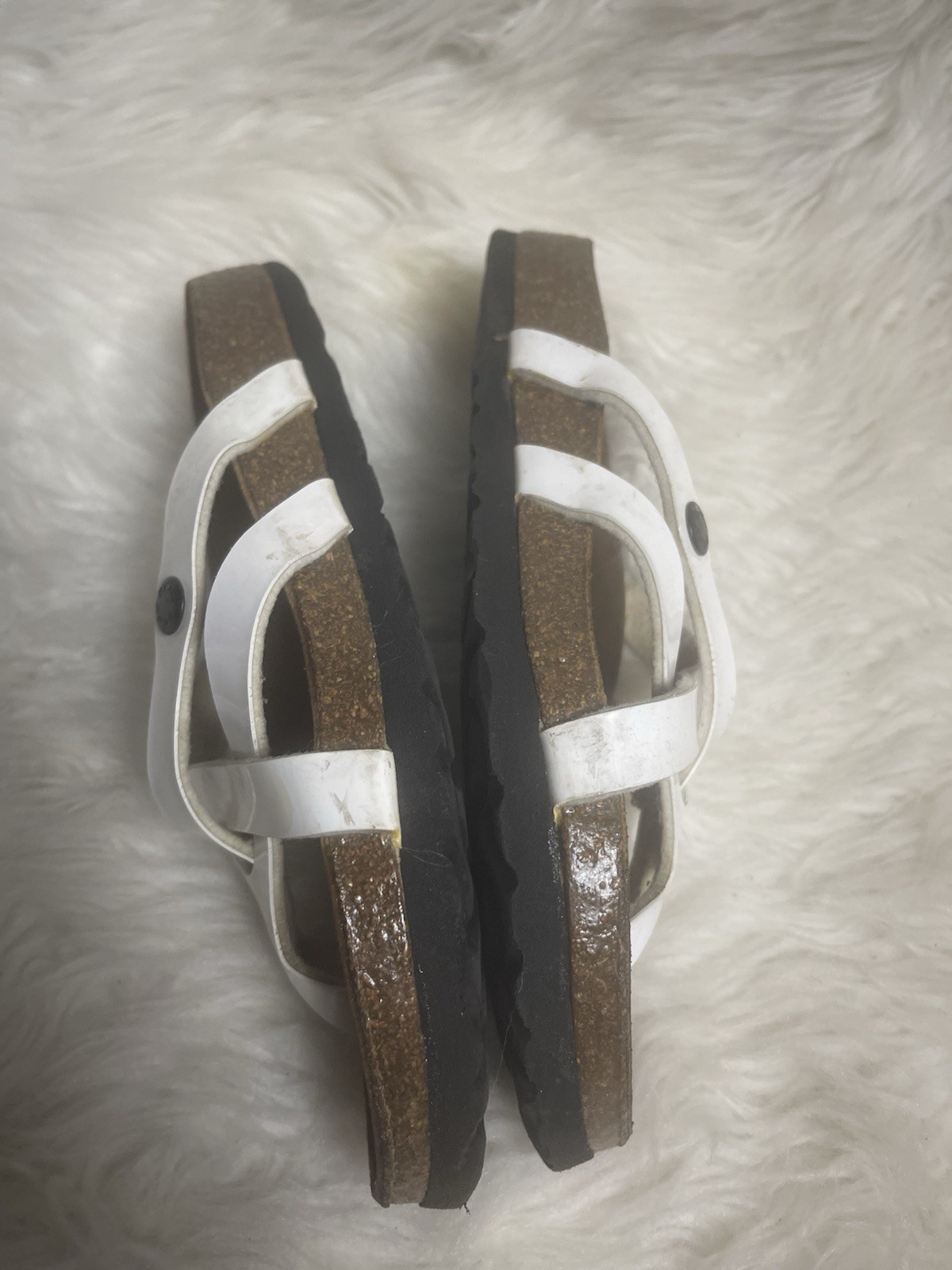Bertula by Birkenstock white patent strappy slide sandalsEUR SZ36