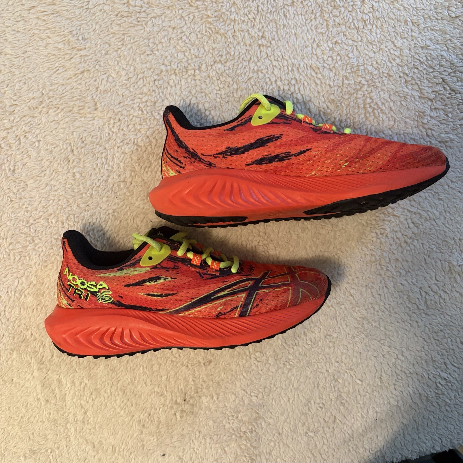 ASICS Noosa Tri 13 Running Shoes Womens 5 Orange Neon Lightweight Trainer
