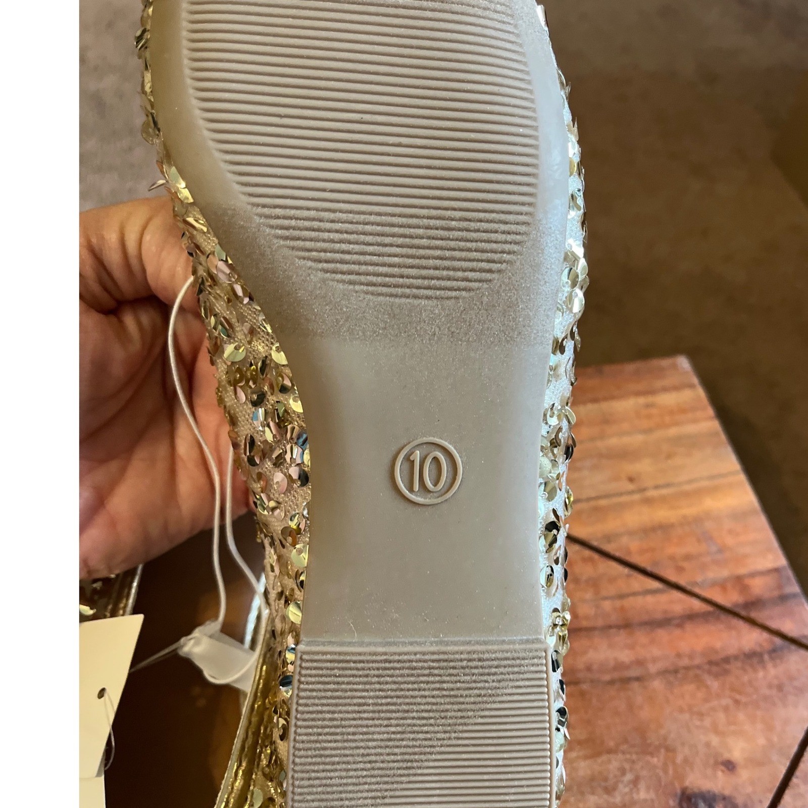 A New Day Womens Gold Sequin Ballet Flats Memory Foam Size 10 Sparkly Glam Shoes
