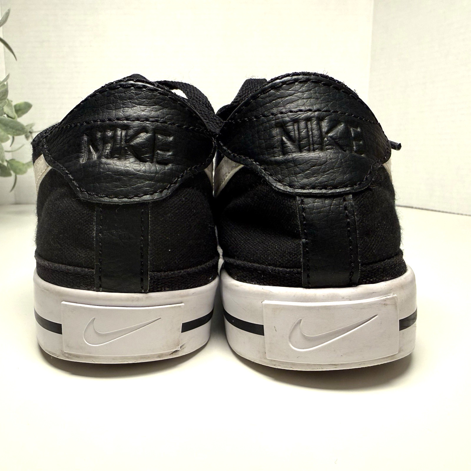 Nike Court Legacy Canvas Black & White Sneakers Shoes Womens Size 11 Streetwear