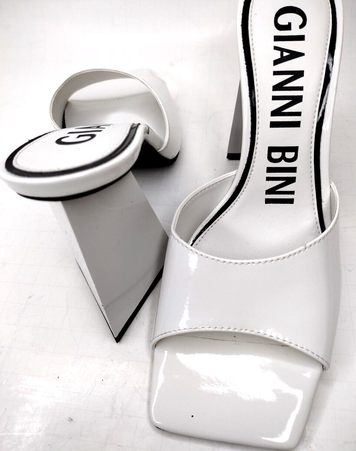 Gianni Bini Caylor Patent Square Toe High Heel Women’s Sandals Sz 8M · Brazil