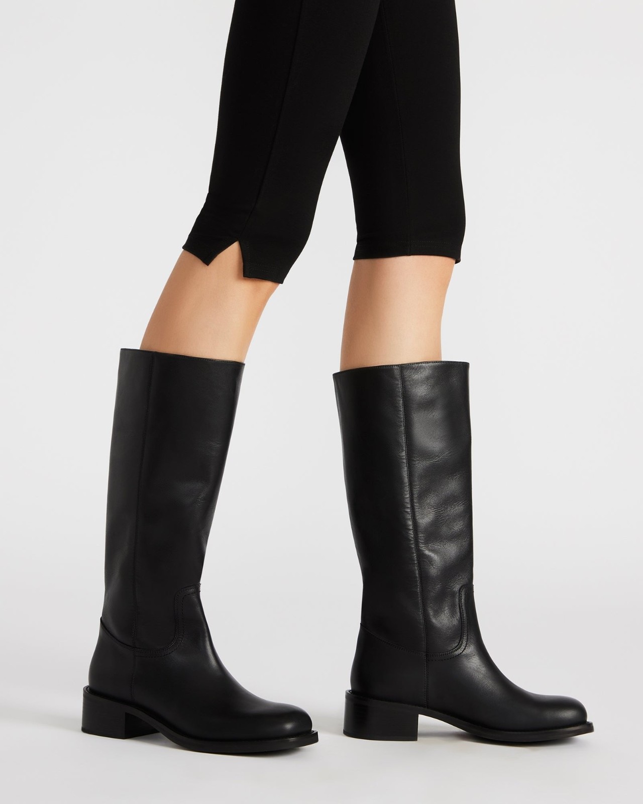 NEW Steve Madden Riggs Black Leather Boot womens choose size shoe fashion
