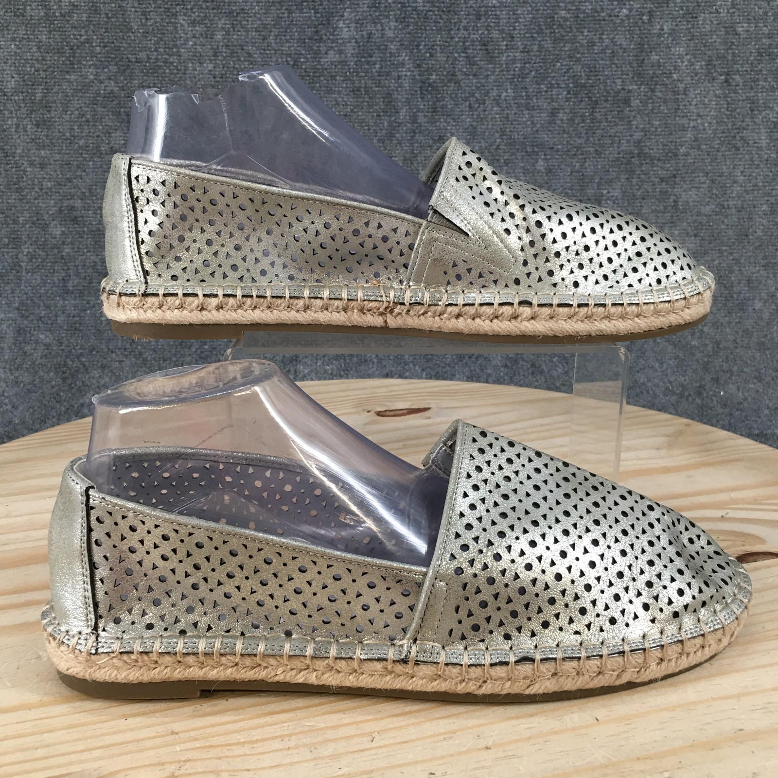 ANA A New Approach Oakland Espadrille Shoes Womens 11 M Casual Low Top Silver