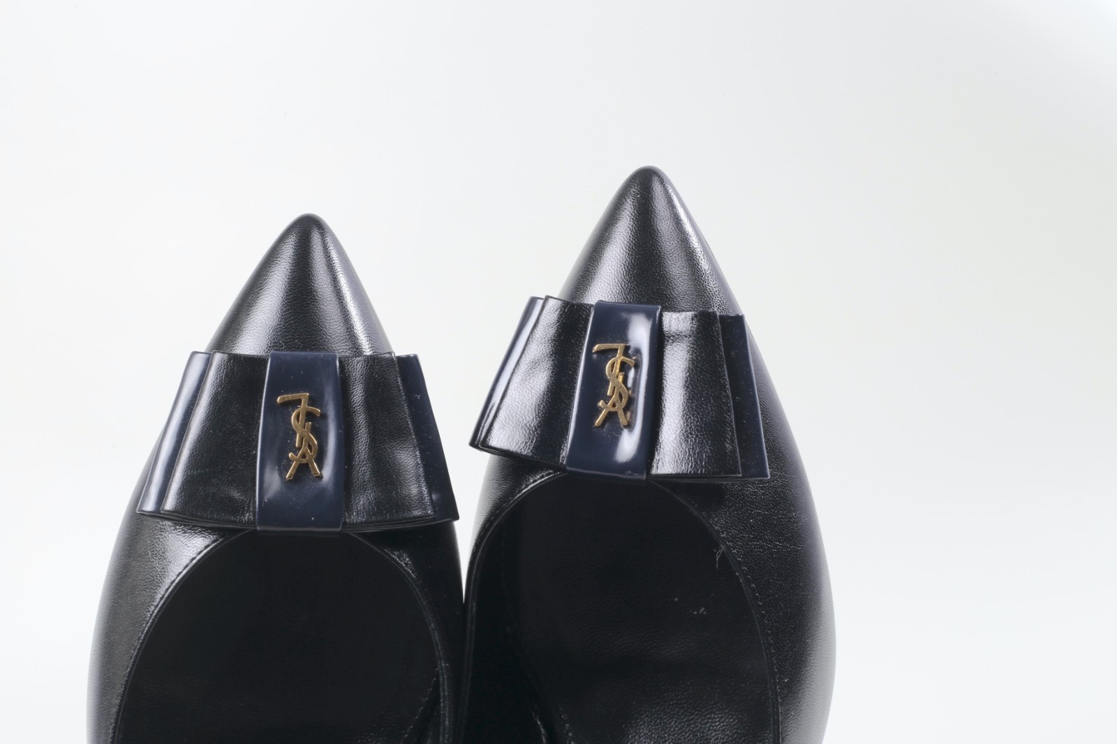 Saint Laurent Anais Logo Black Leather Bow Pumps Heels Designer EU Size 38 YSL