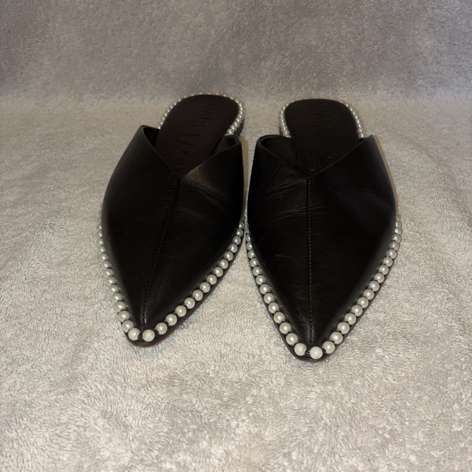 Karl Lagerfeld Paris Vyra Black Leather Faux Pearl Studded Mules Flats Sz 9.5M