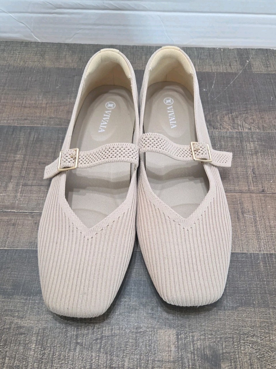 Vivaia Margot Mary Jane Ballet Flats Beige Square Toe Women’s Sz 8.5