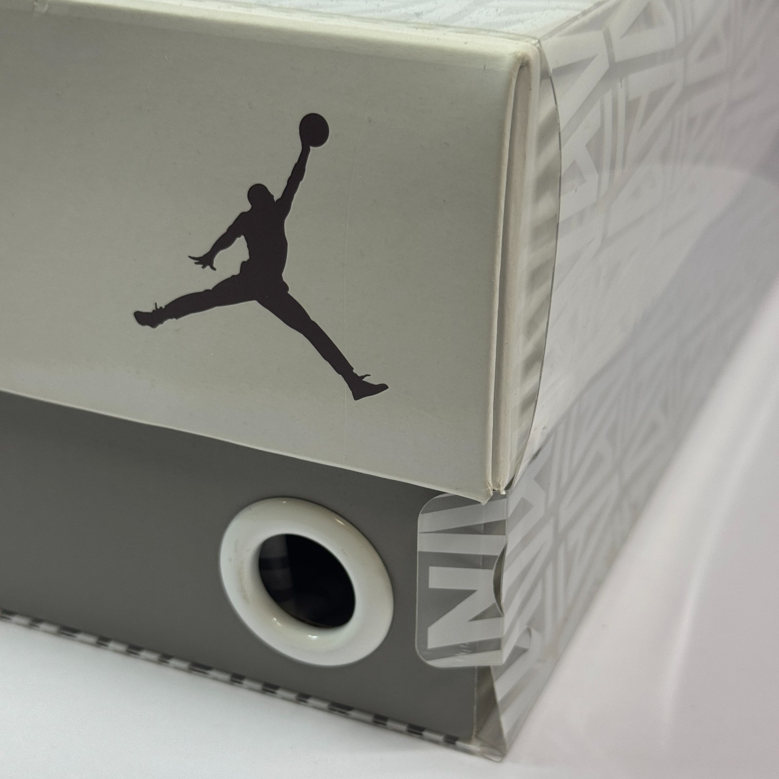 NEW Nike WMNS Air Jordan 3 Retro SP 2021 Sz 12 A Ma Maniére DH3434-110 Men 10.5