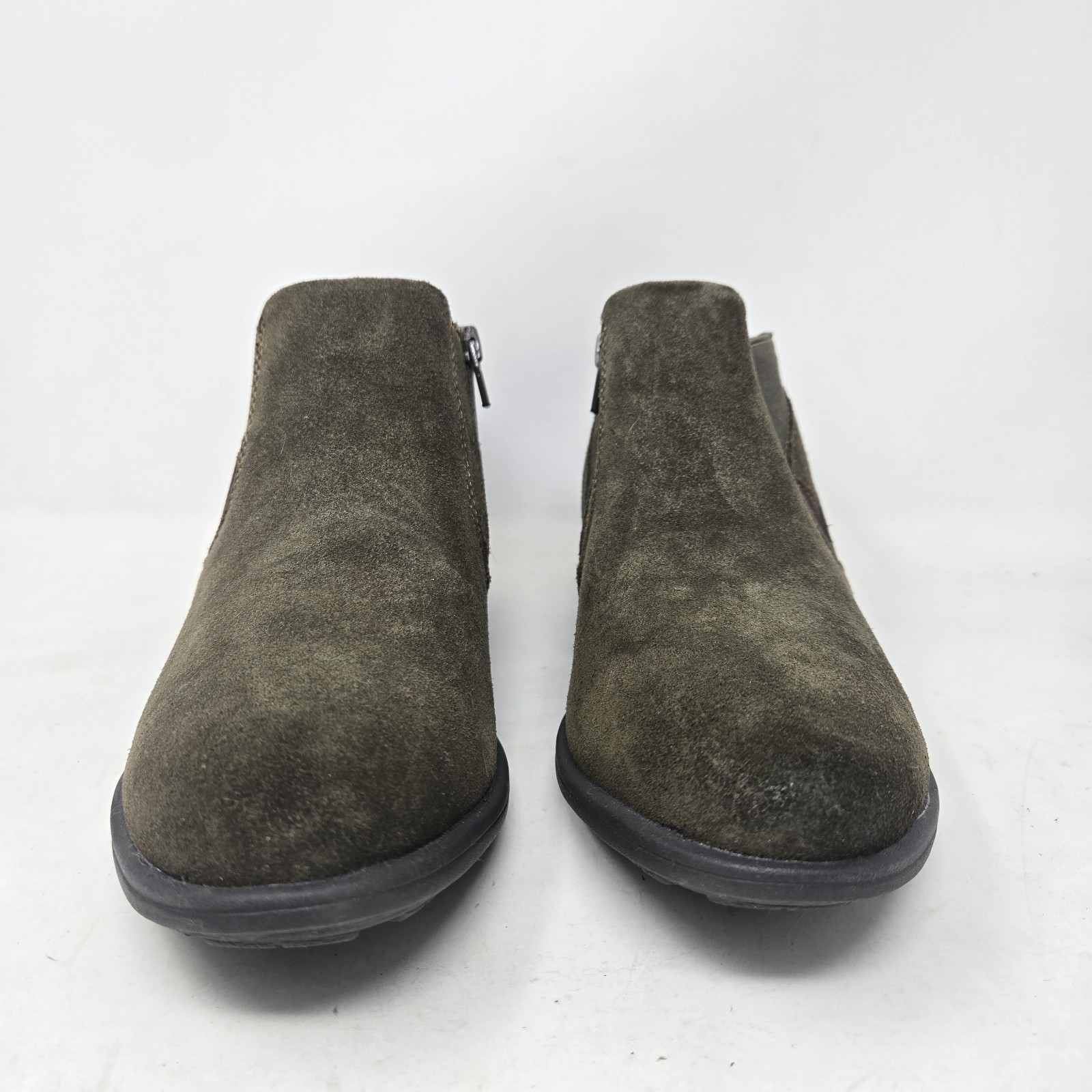 Earth Origins Christine Olive Suede Block Heel Slip on Booties Women’s Size 9.5