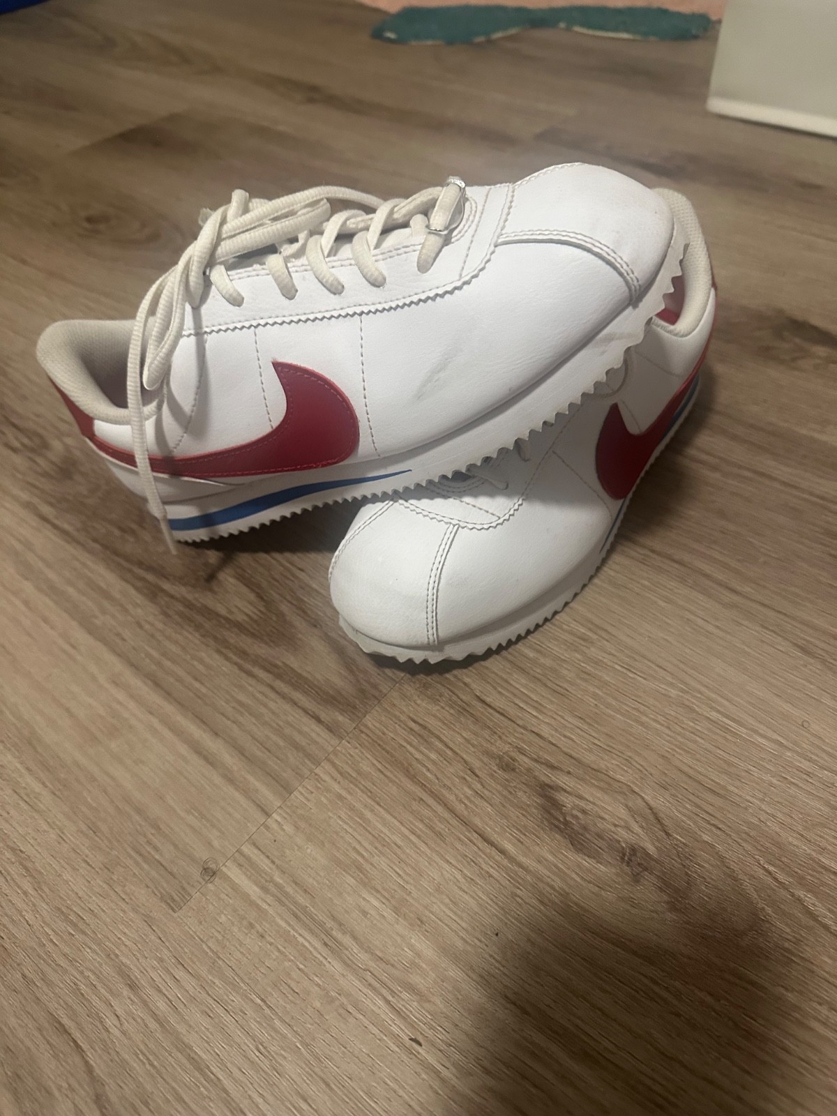 Size 7 – Nike Classic Cortez Leather White Red W
