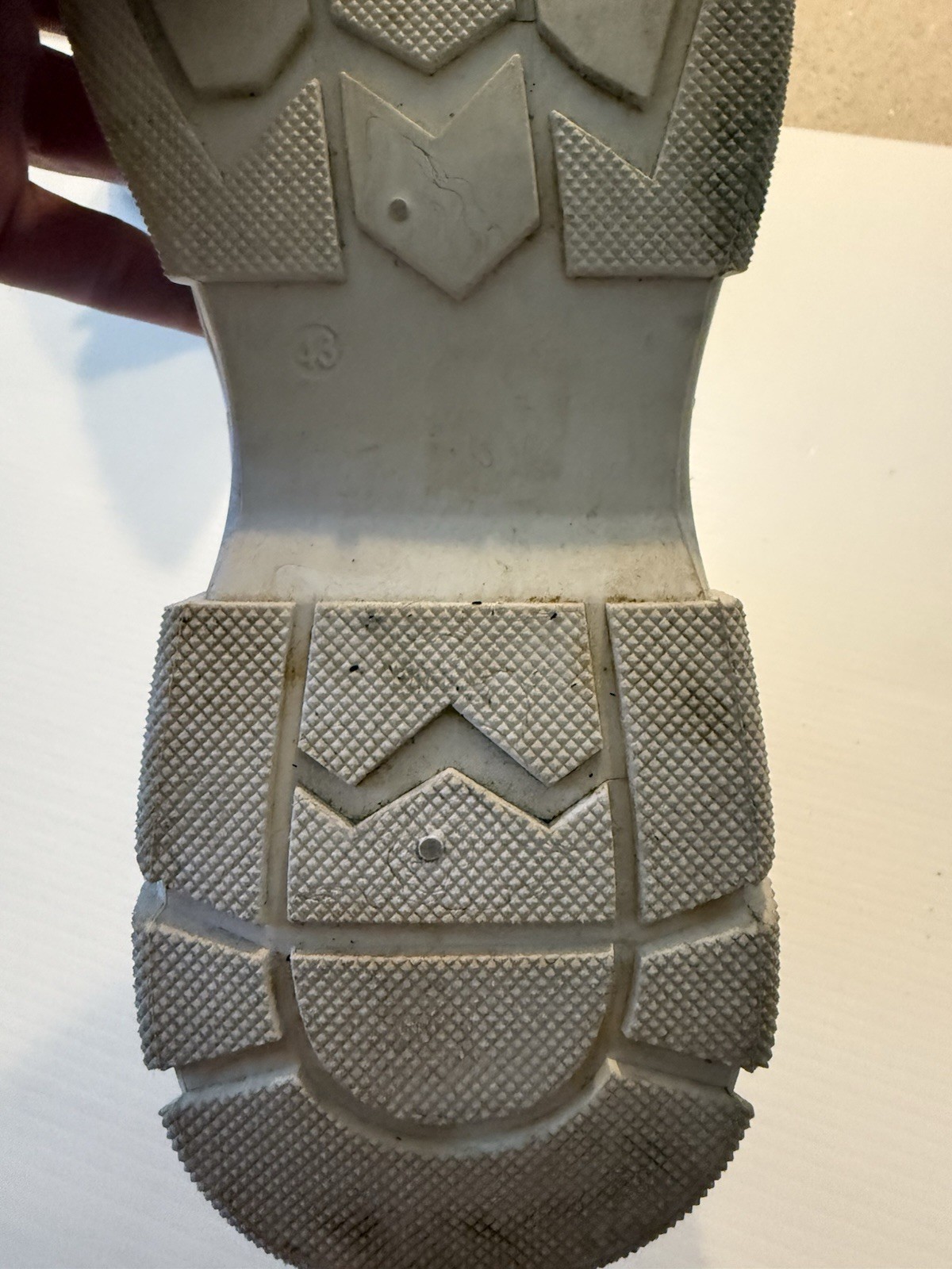 Evolutions High Top Boots~ White Size Woman’s 43