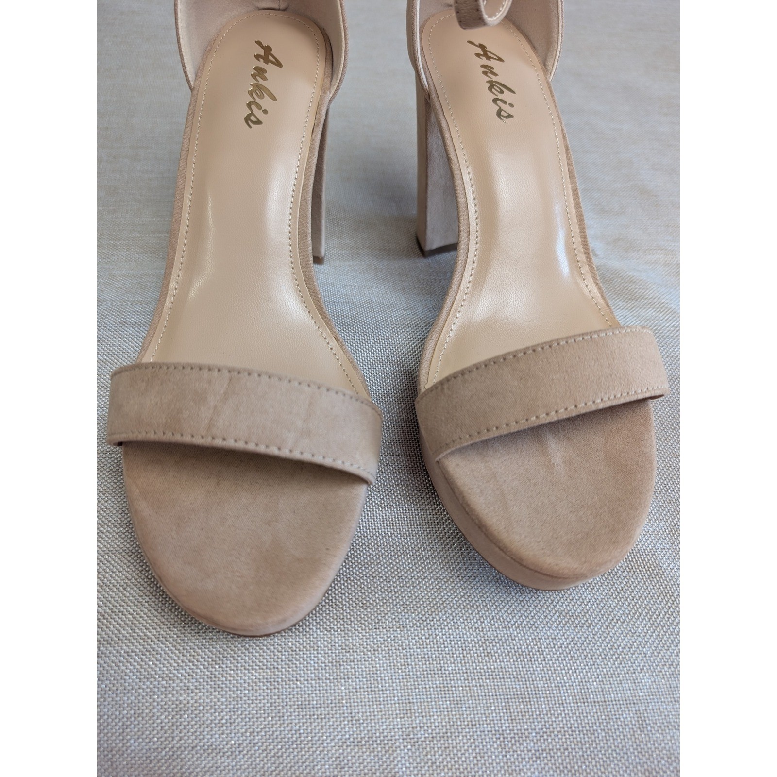 Ankis Platform Sandals Womens Size 9 Nude Tan New Block Heel Ankle Strap Suede