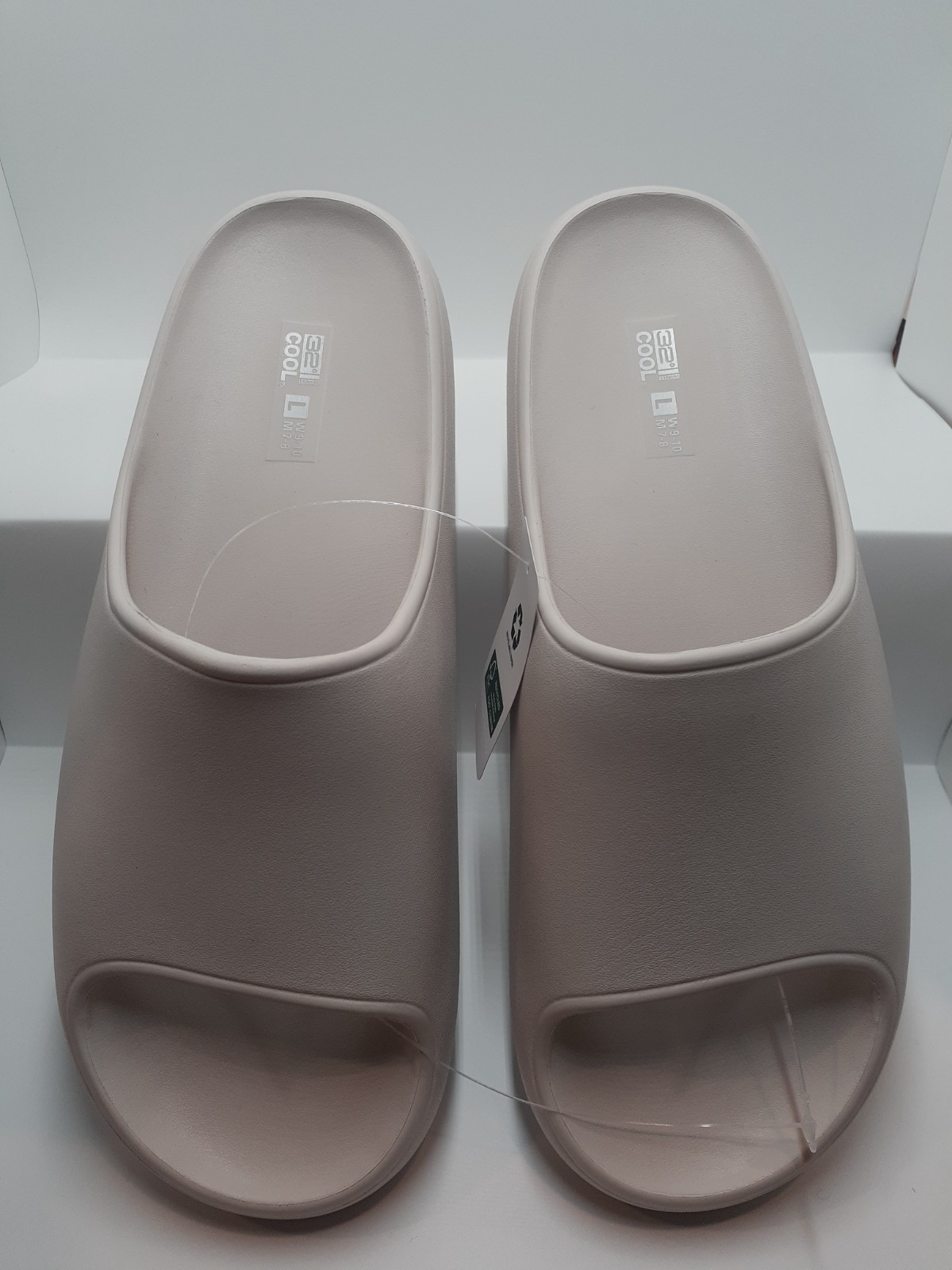 32 Degrees Cool Unisex Cushion Slide Sandals us sizeL white men 7/8 women 9/10