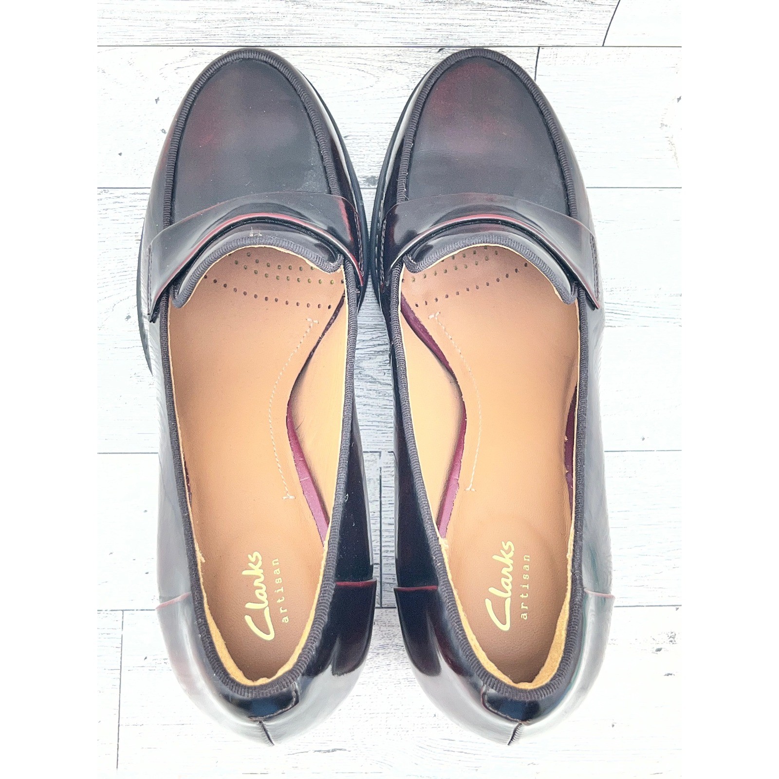 Clarks Artisan Women Burgundy Leather Block Heel Penny Loafers Size 6M