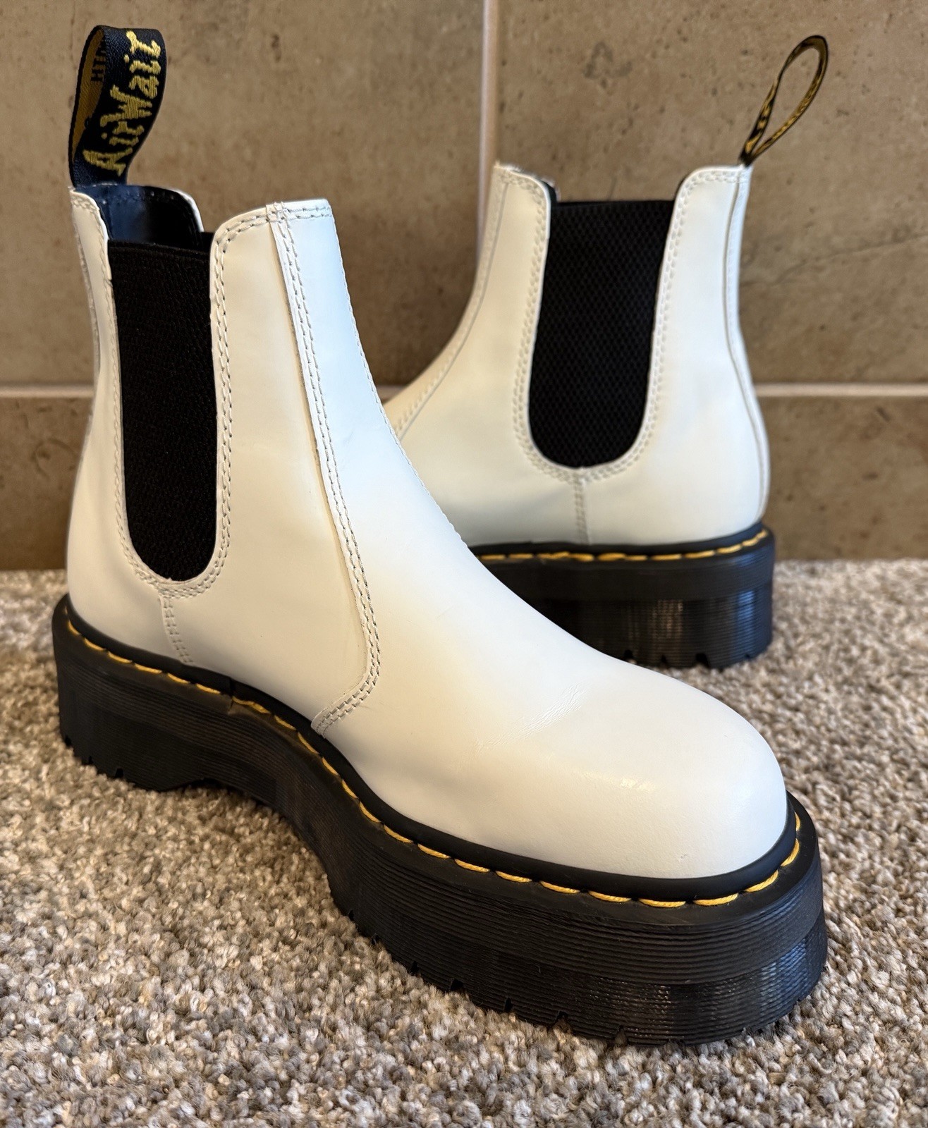 Doc Dr Martens 2976 Quad Platform White Leather Chelsea Boots Women Size 9 EU 41