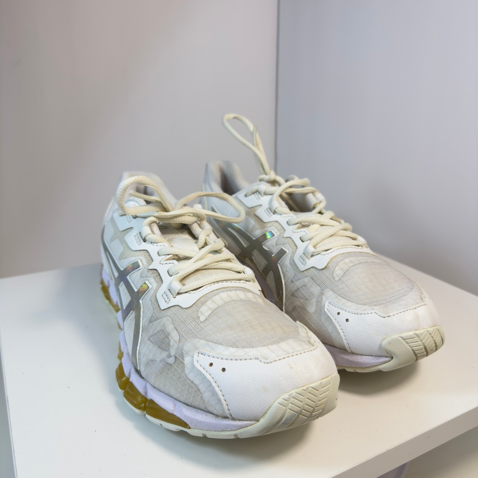ASICS Women’s Gel-Quantum 360 6 White Gold Running Shoes Size 9.5 1202A297
