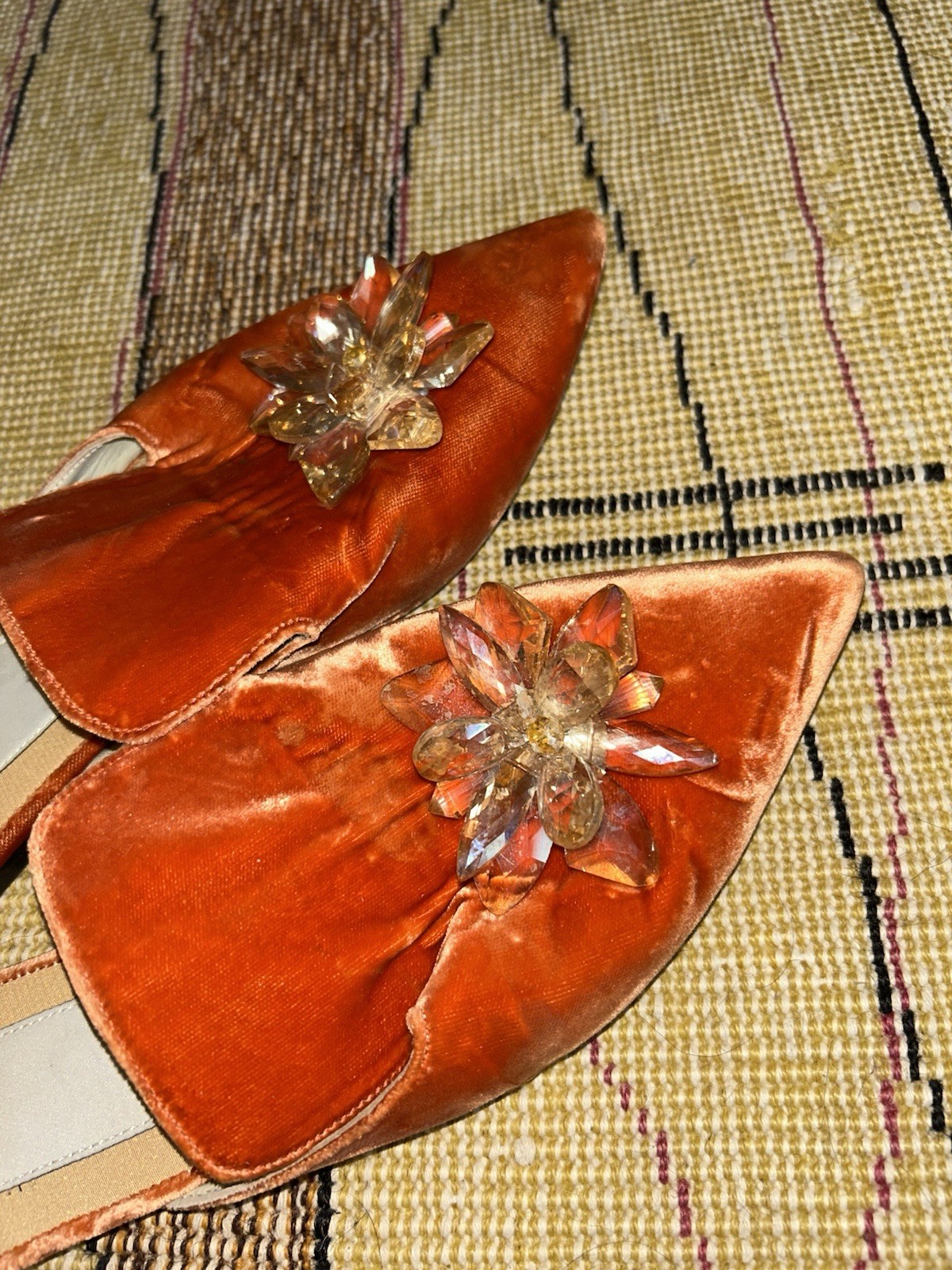 PTYLO VELVET MULES FLATS SIZE 39 ORANGE CRUSHED VELVET Handmade Moroccan