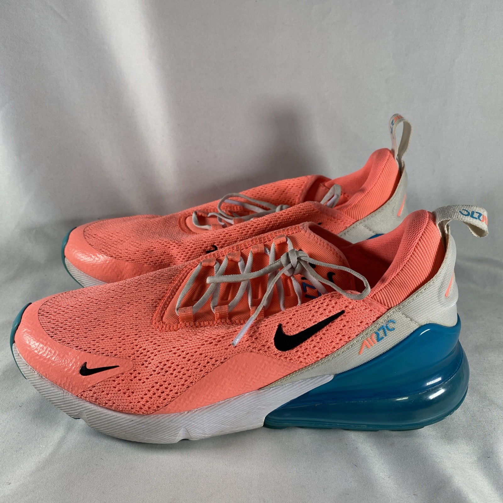 Nike Air Max 270 Women’s Size 9.5 Sneakers Lava Glow Pink Blue