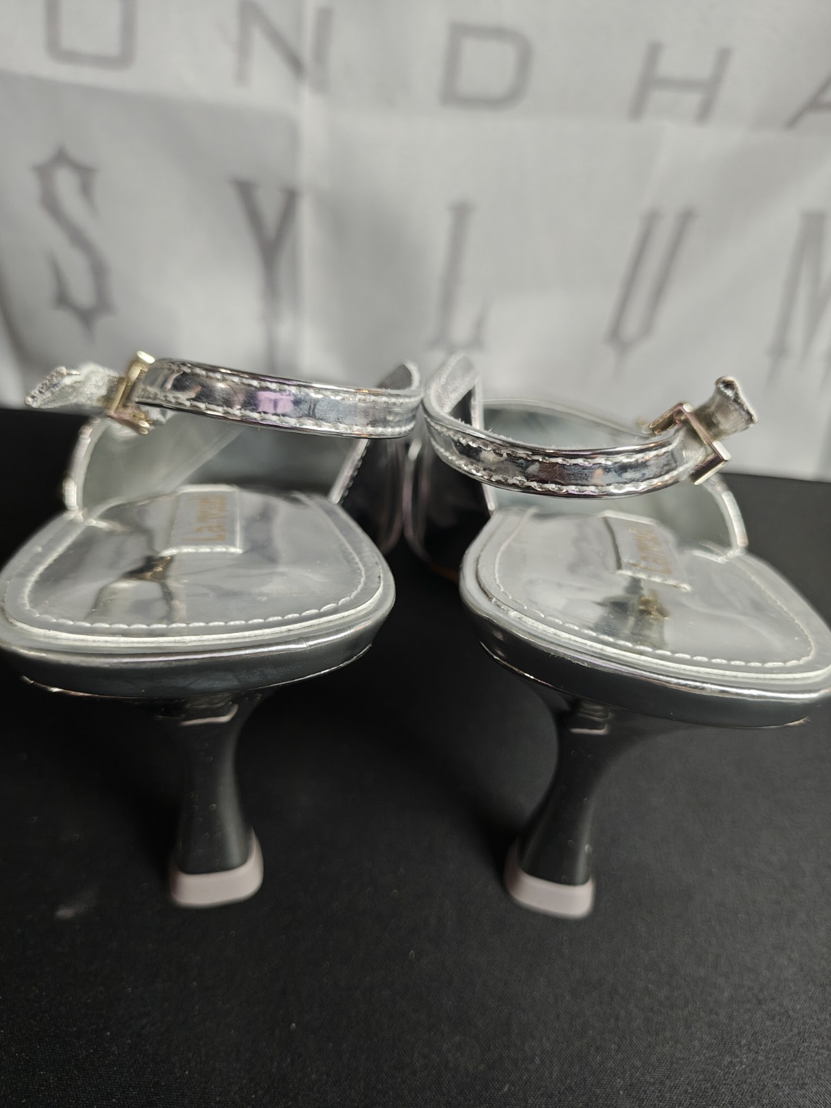 LARROUDE Women’s 9 Ines Pump In Silver Specchio New $350 Mirror Synthetic