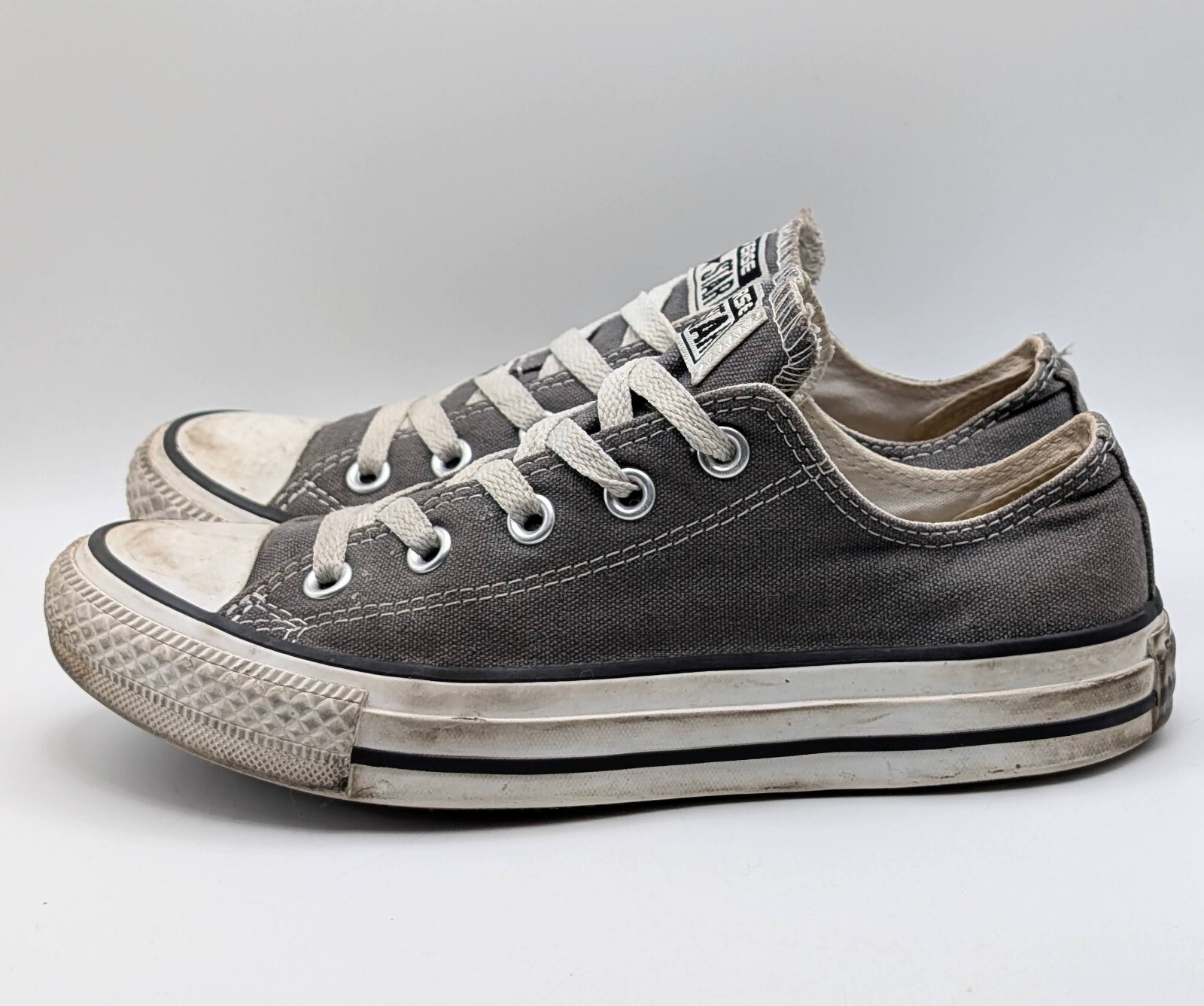 Converse Chucks Low Top Gray Shoes Sz Mens 4 Womens 6 Chuck Taylor Ox Lace Up