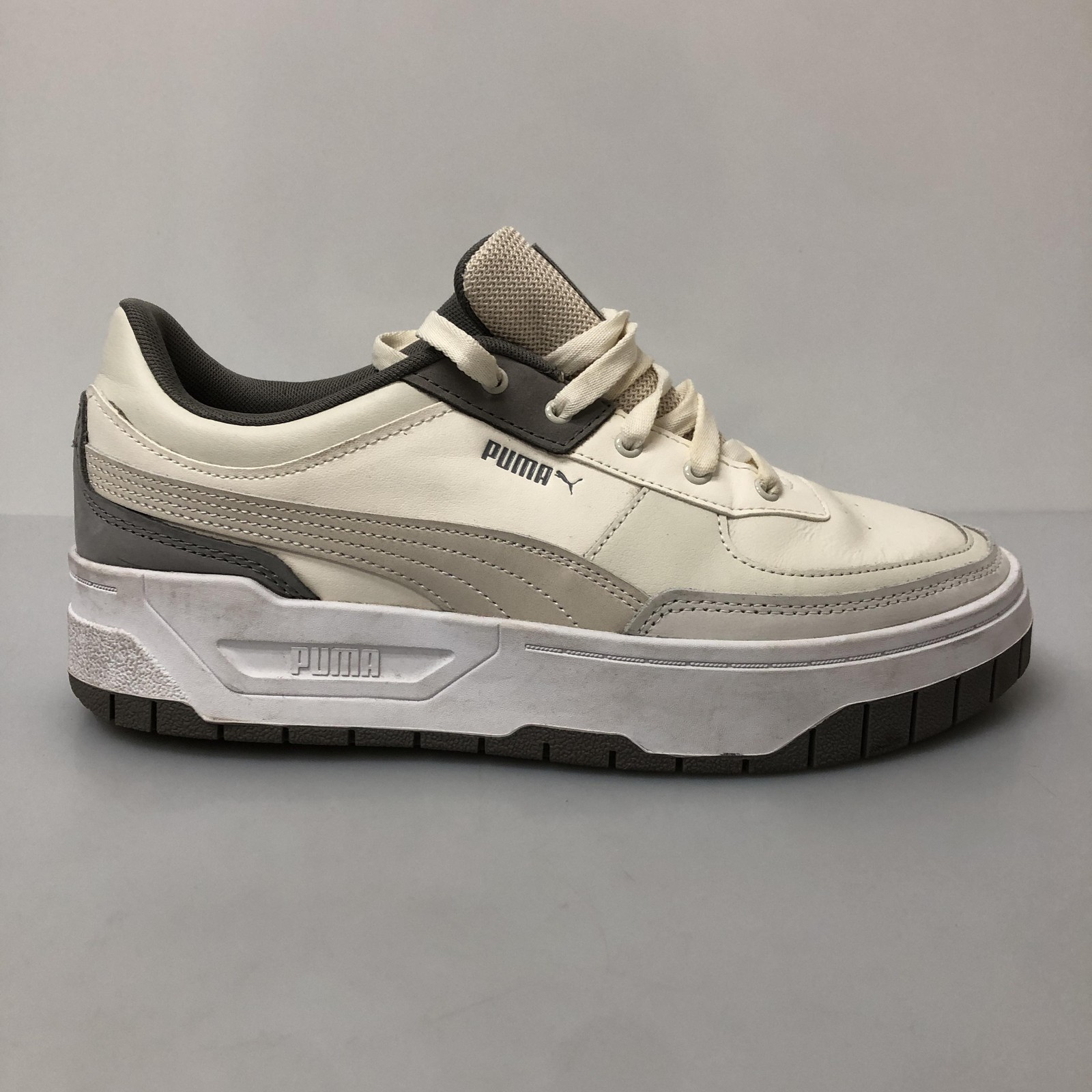 Puma Shoes Womens Size 10.5 White Gray Platform Sneakers 392733-14 Casual