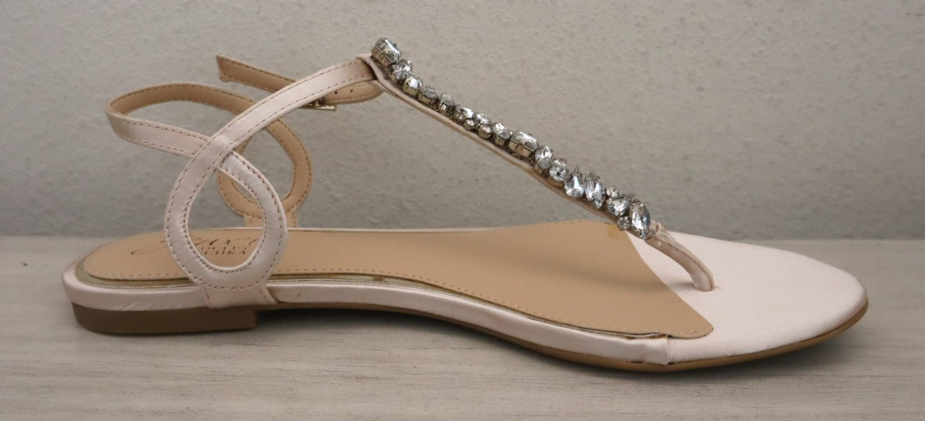 Jewel Badgley Mischka JW3414 Women’s Sz 6.5 Beige Natalie Embellished Sandals