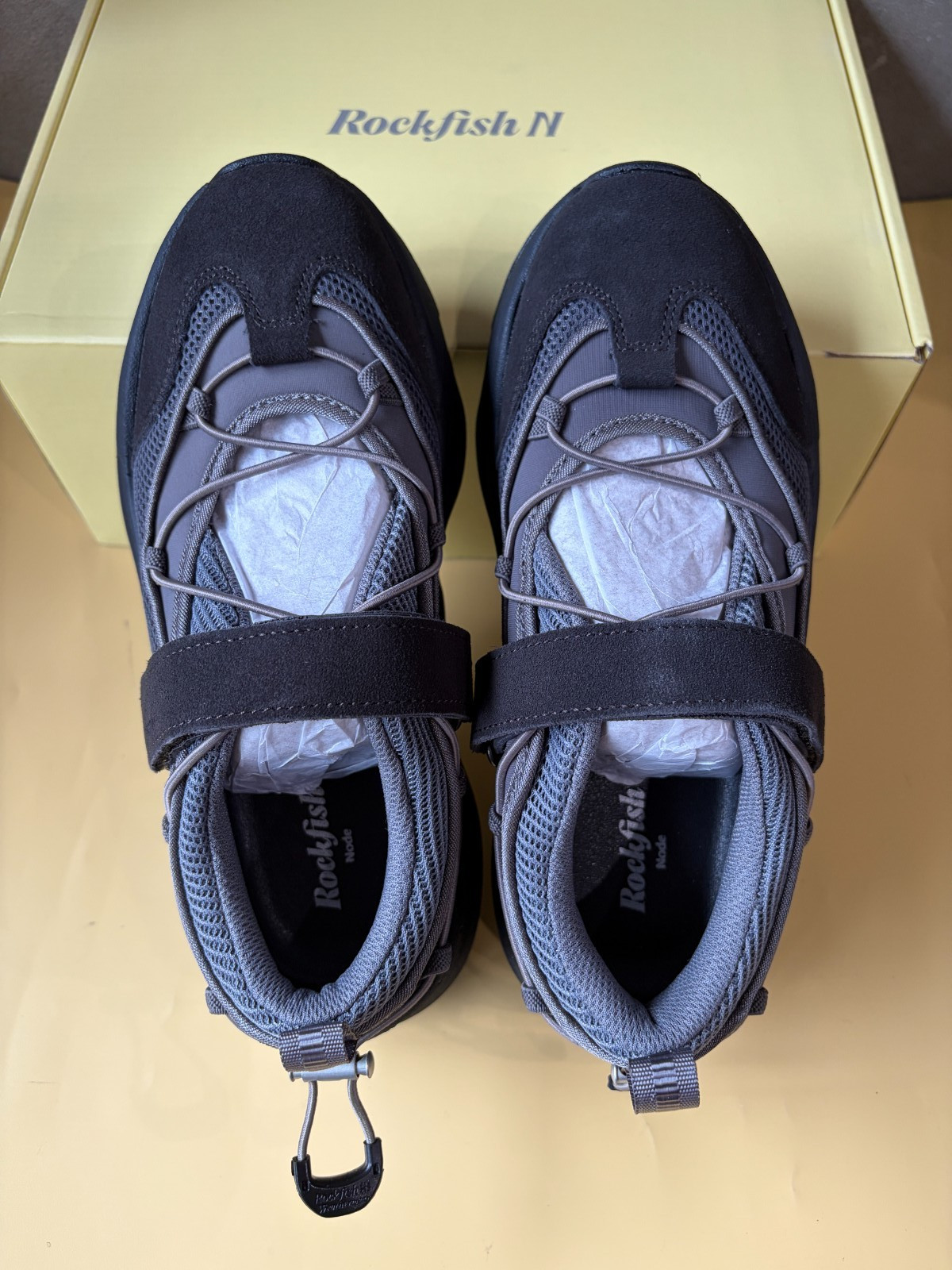 Rockfish Weatherwear Bryn Sneakers V2 Women’s Lifestyle Shoes [US:6] CHARCOAL