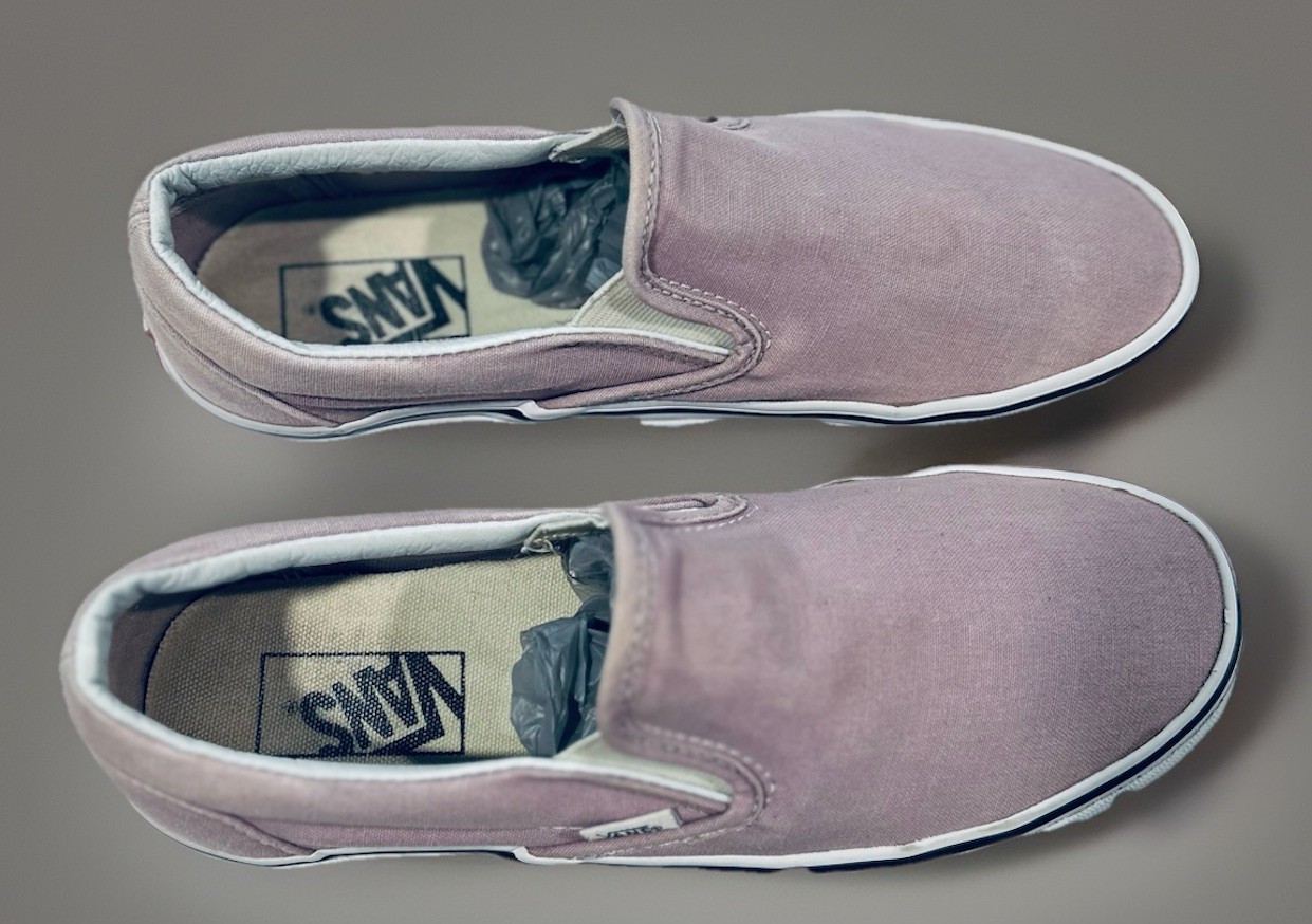 Vans Classic Slip-On Lavender Purple Canvas Sneakers Women 8.5 Men 7 Skate Shoes
