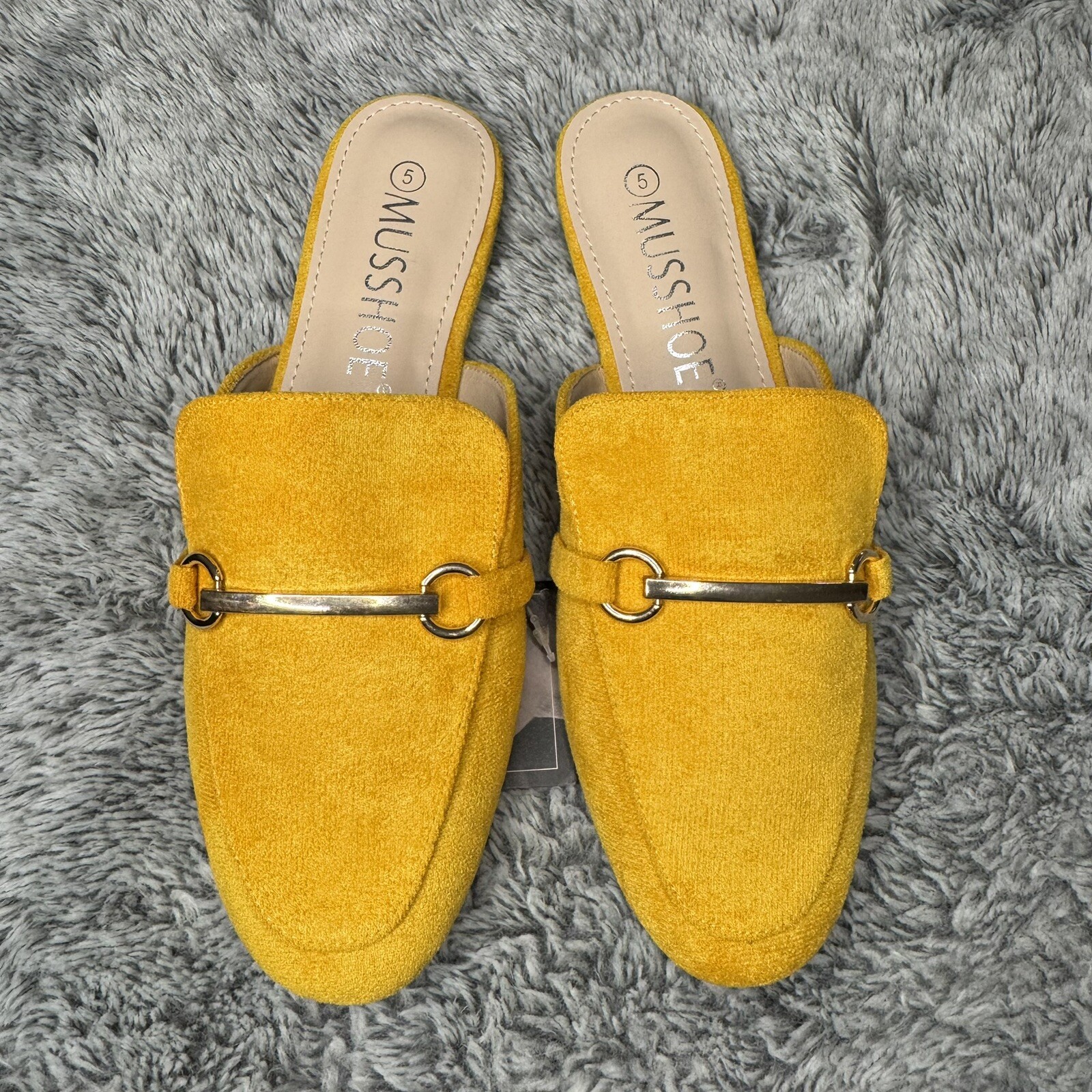 MUSSHOE Women’s Slip On Pointed Toe Comfort Flats Mules Backless Size 5 Yellow