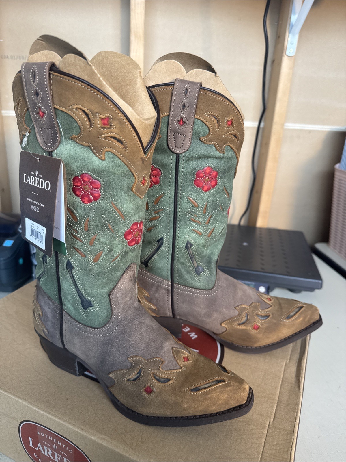 PICK SIZE – Laredo 52138 Womens Brown/Teal Miss Kate Cowboy Boot