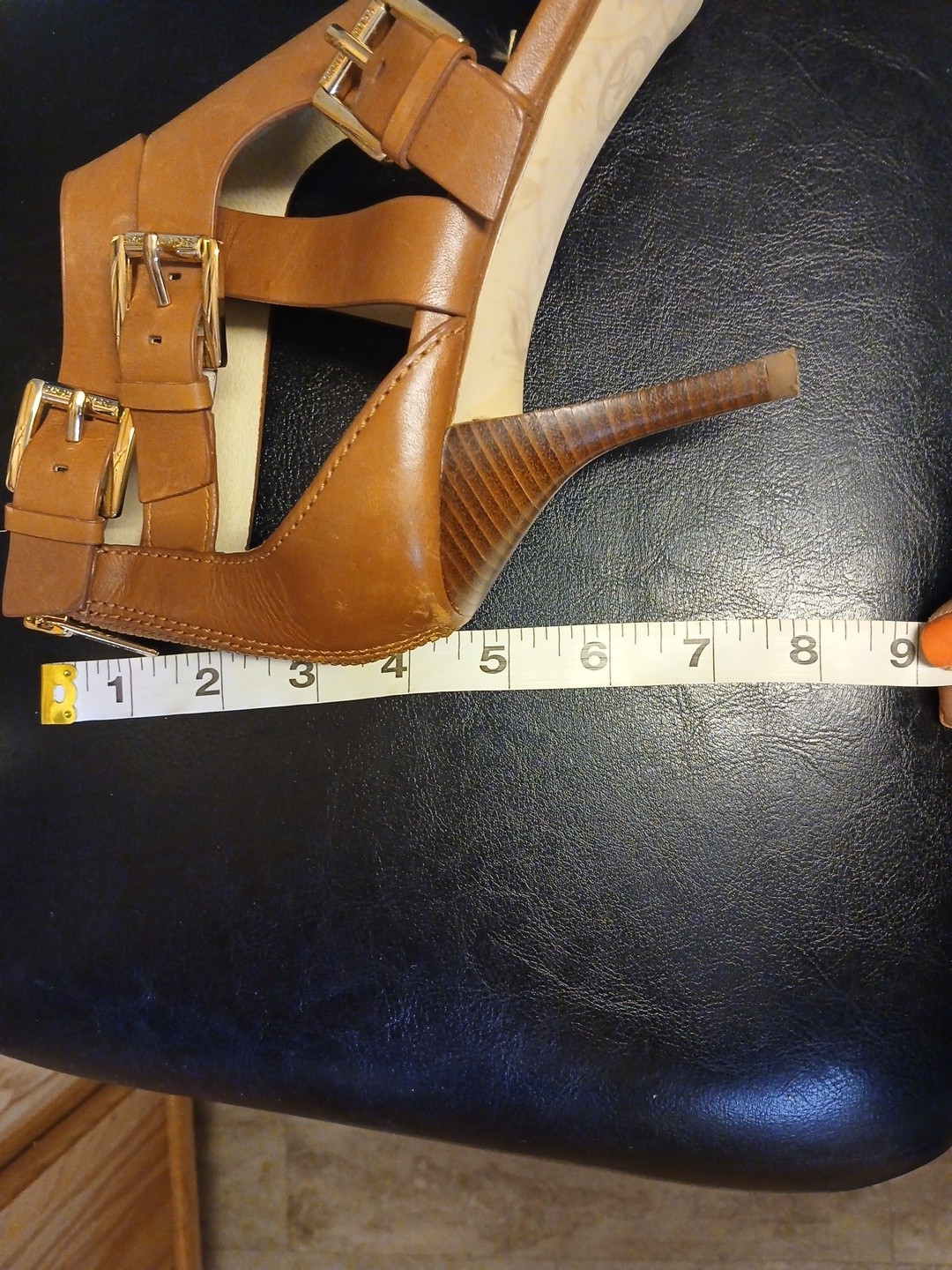Michael Kors Cognac Strappy Open Toe Ankle Strap Buckle Heels 9M Pre-owned