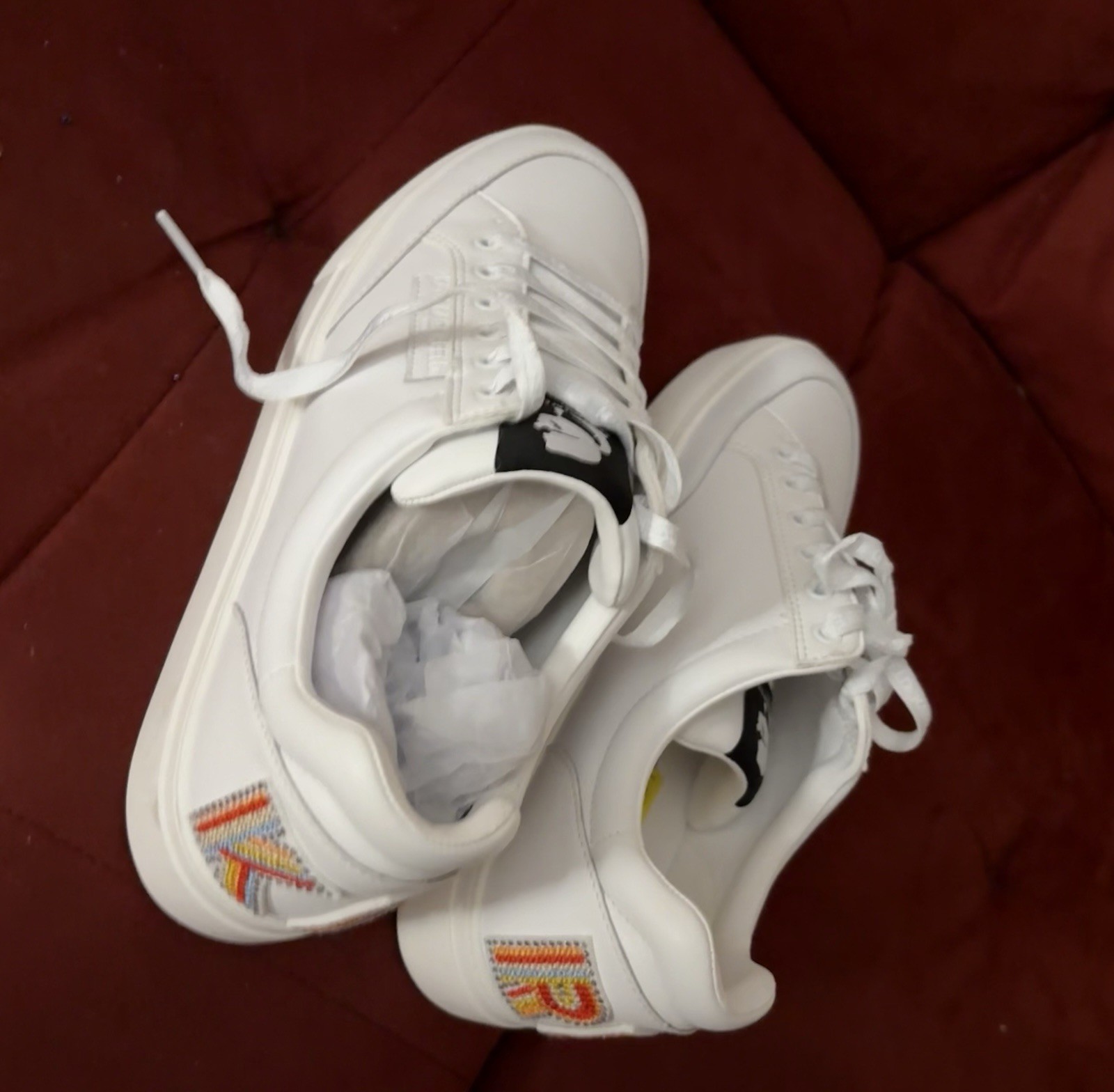 Karl Lagerfeld Paris Designer Calico Patch Embellished Heel Sneakers,White Sz 10