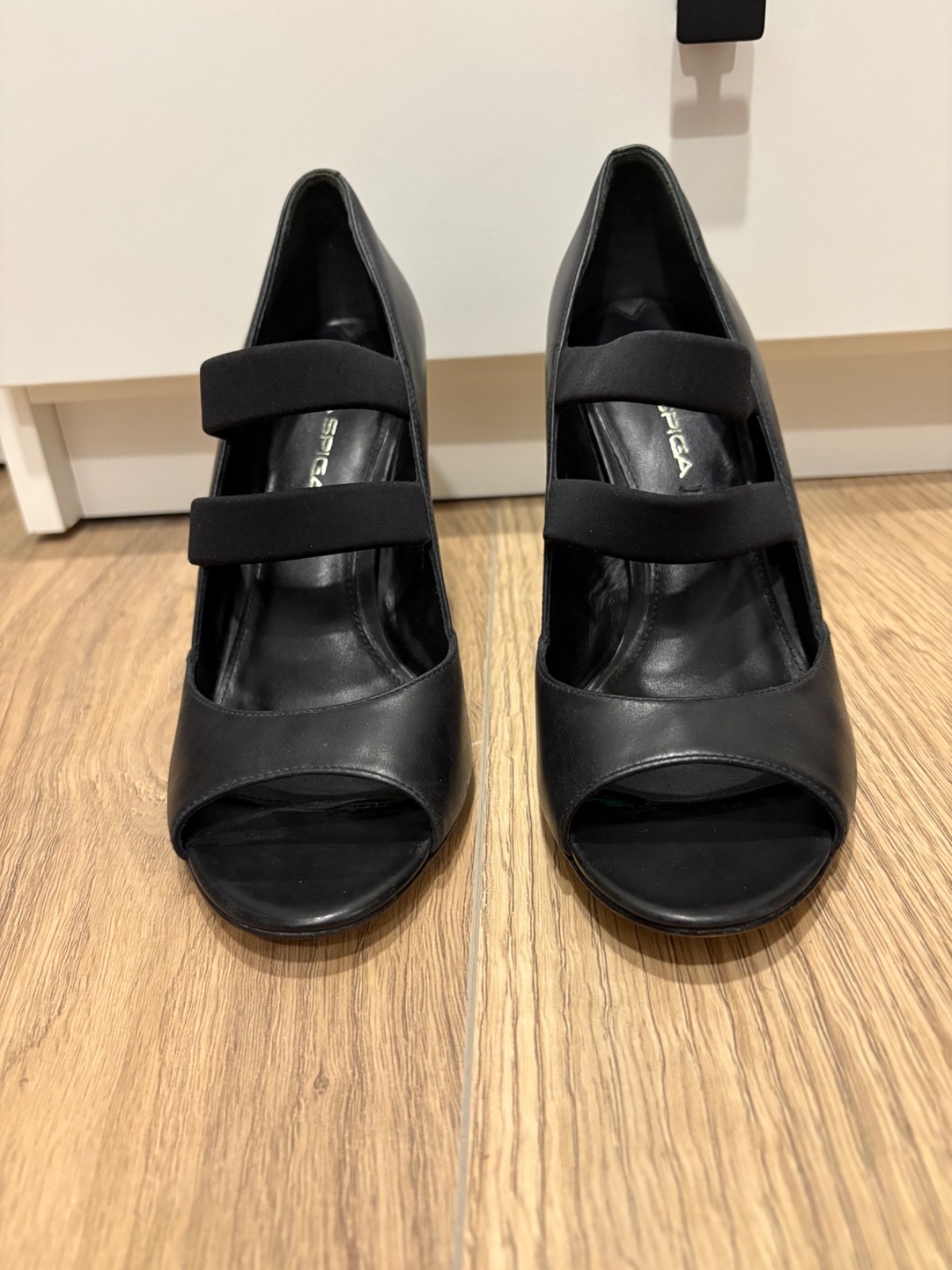 VIA SPIGA Open Toe Leather Pump Black Size 8M